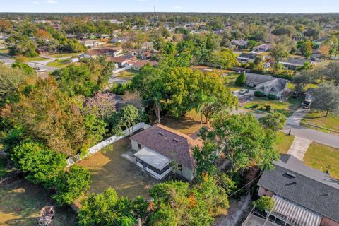 A home in DELTONA