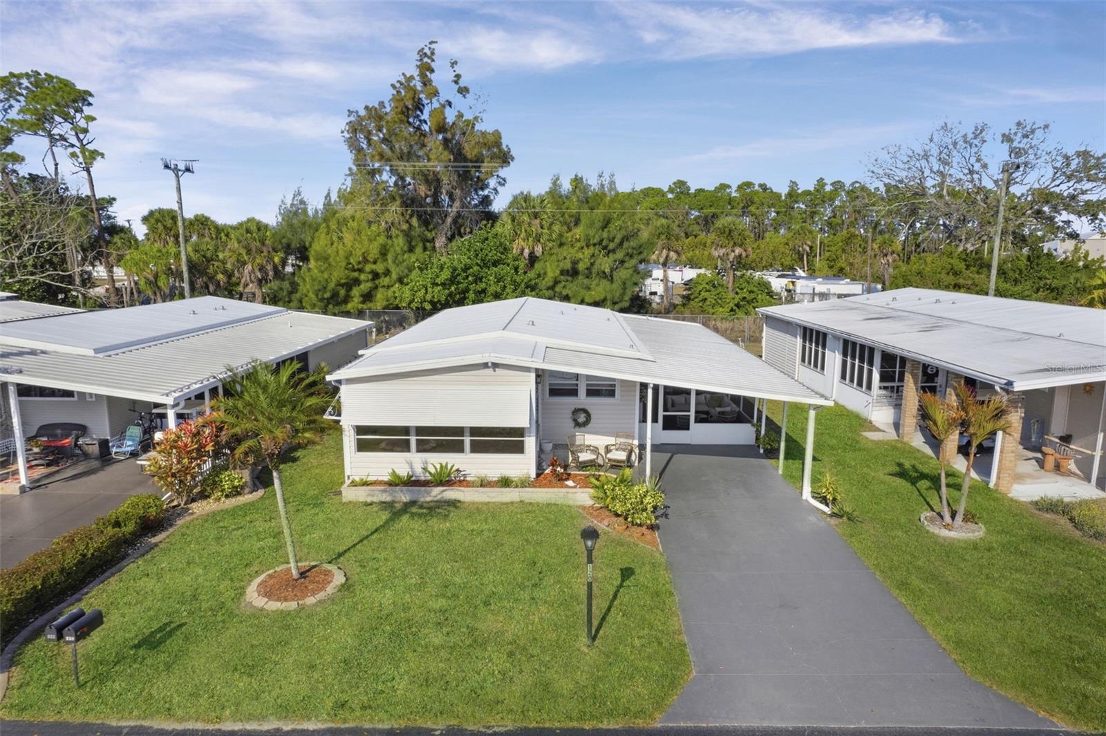 LA CASA MHP CO-OP - Residential