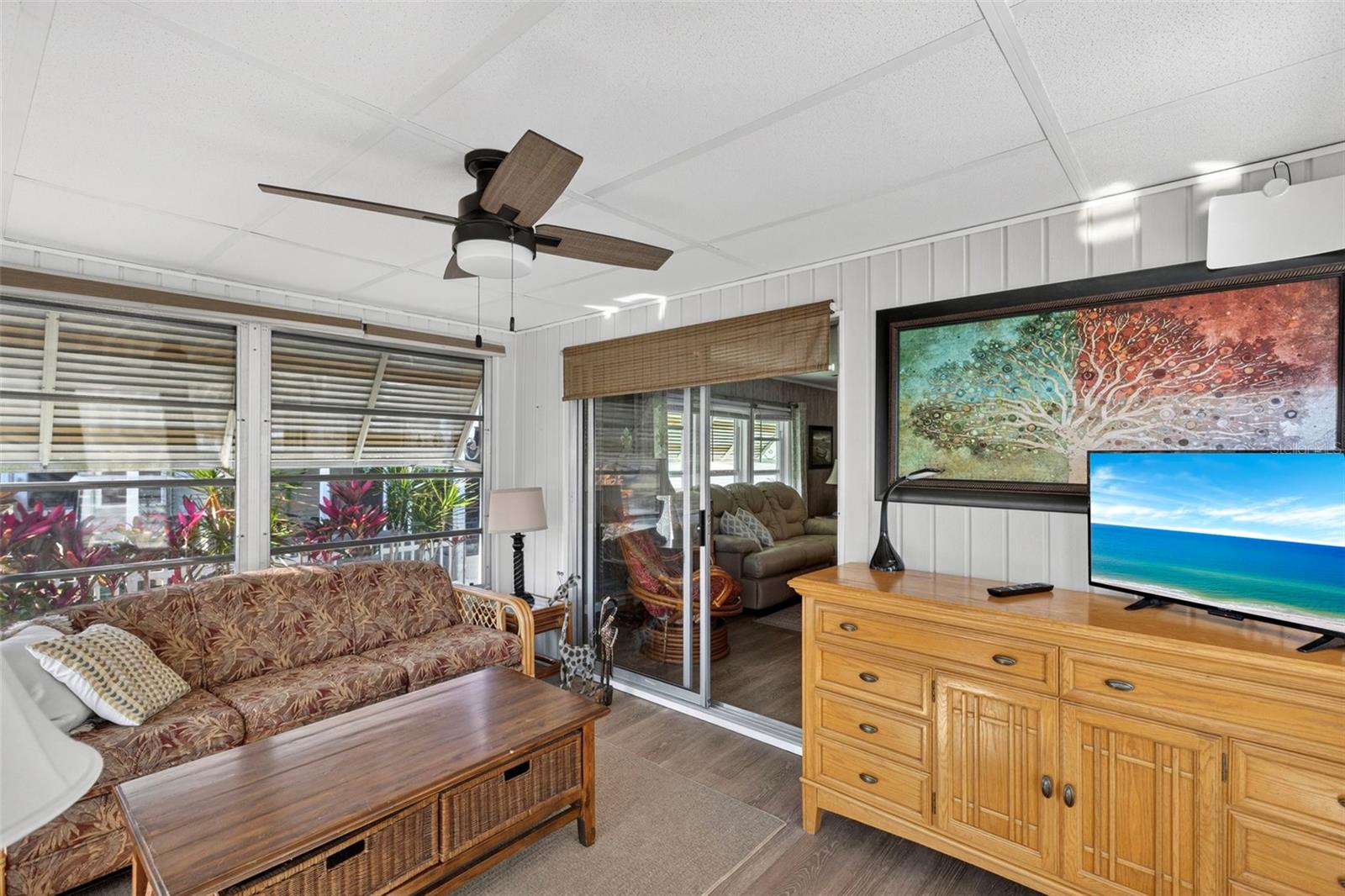 LA CASA MHP CO-OP - Residential