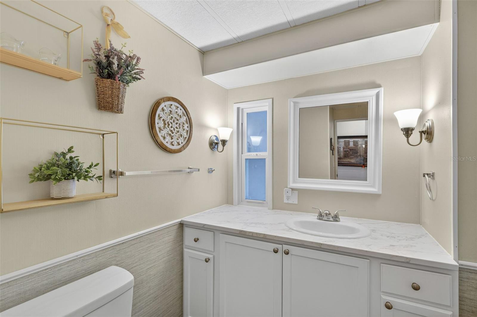 LA CASA MHP CO-OP - Residential