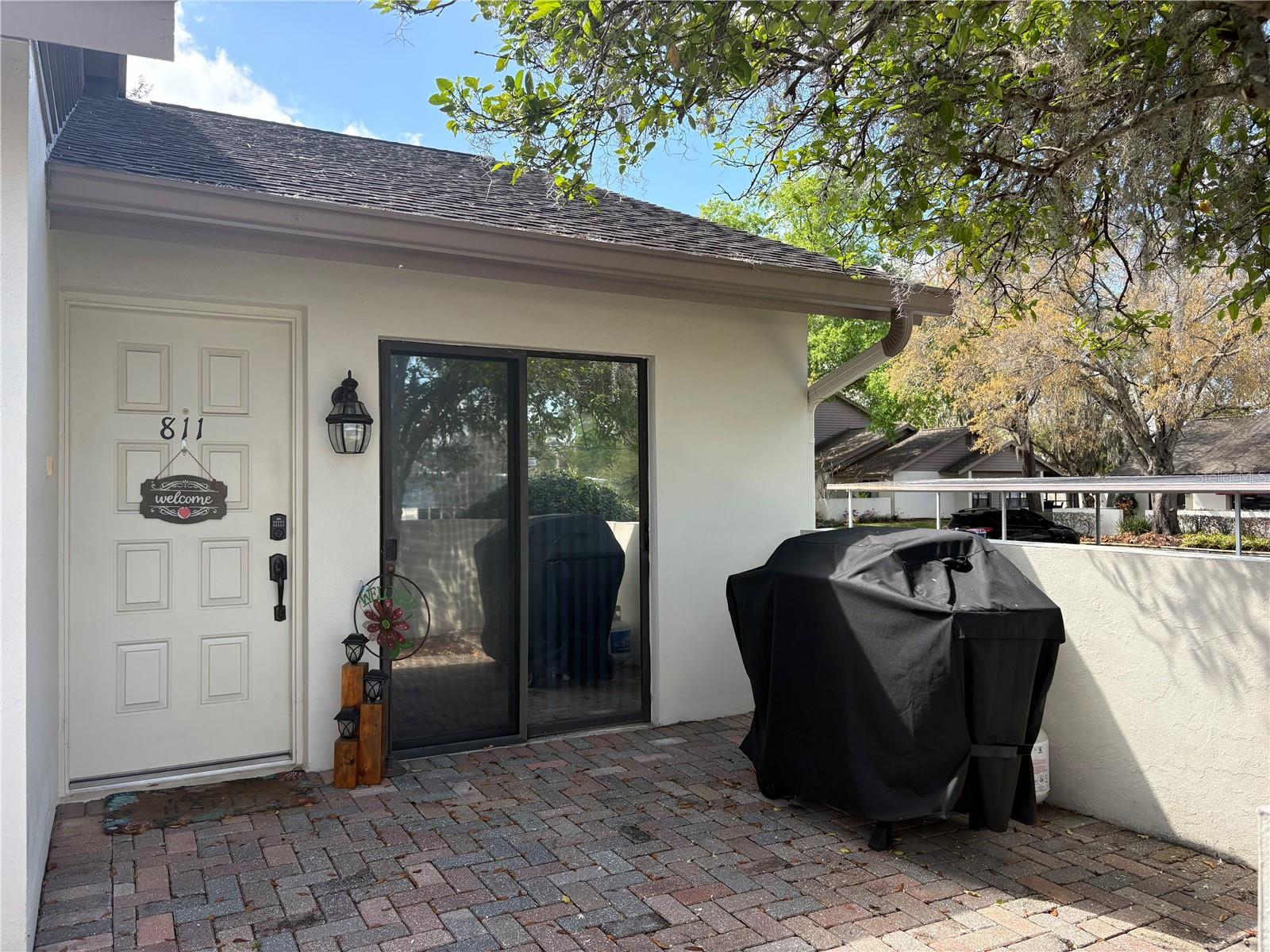 OAK PARK TWNHMS - Residential