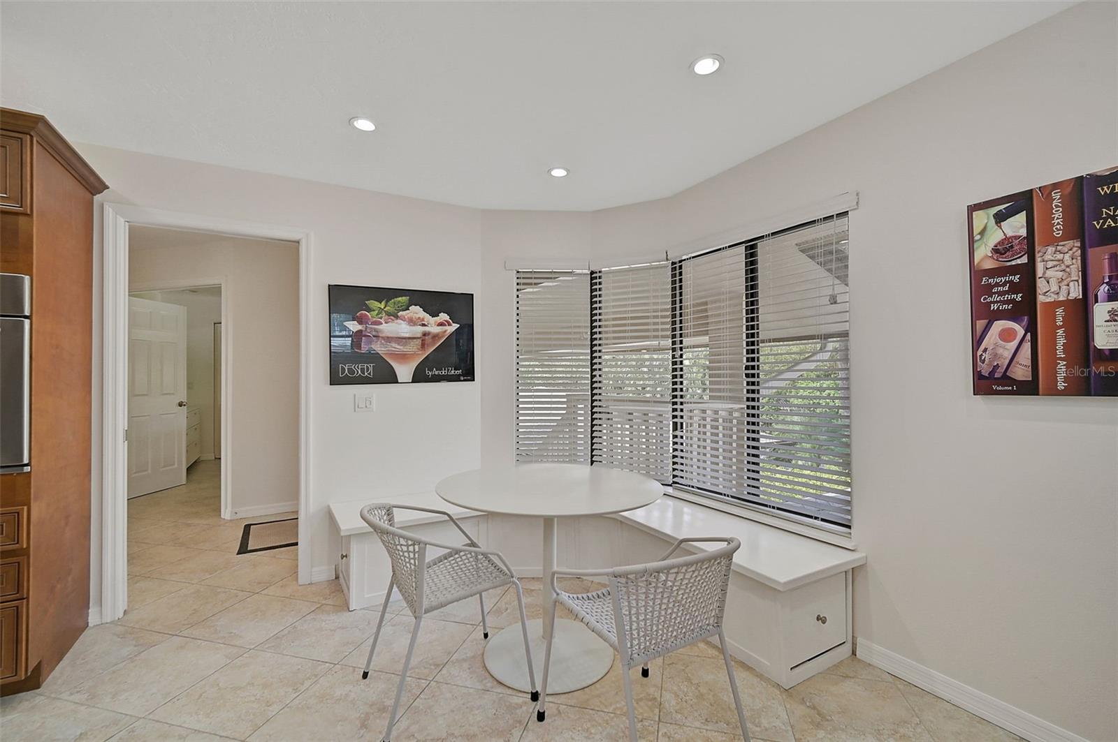 SCHOONER BAY - Residential Lease