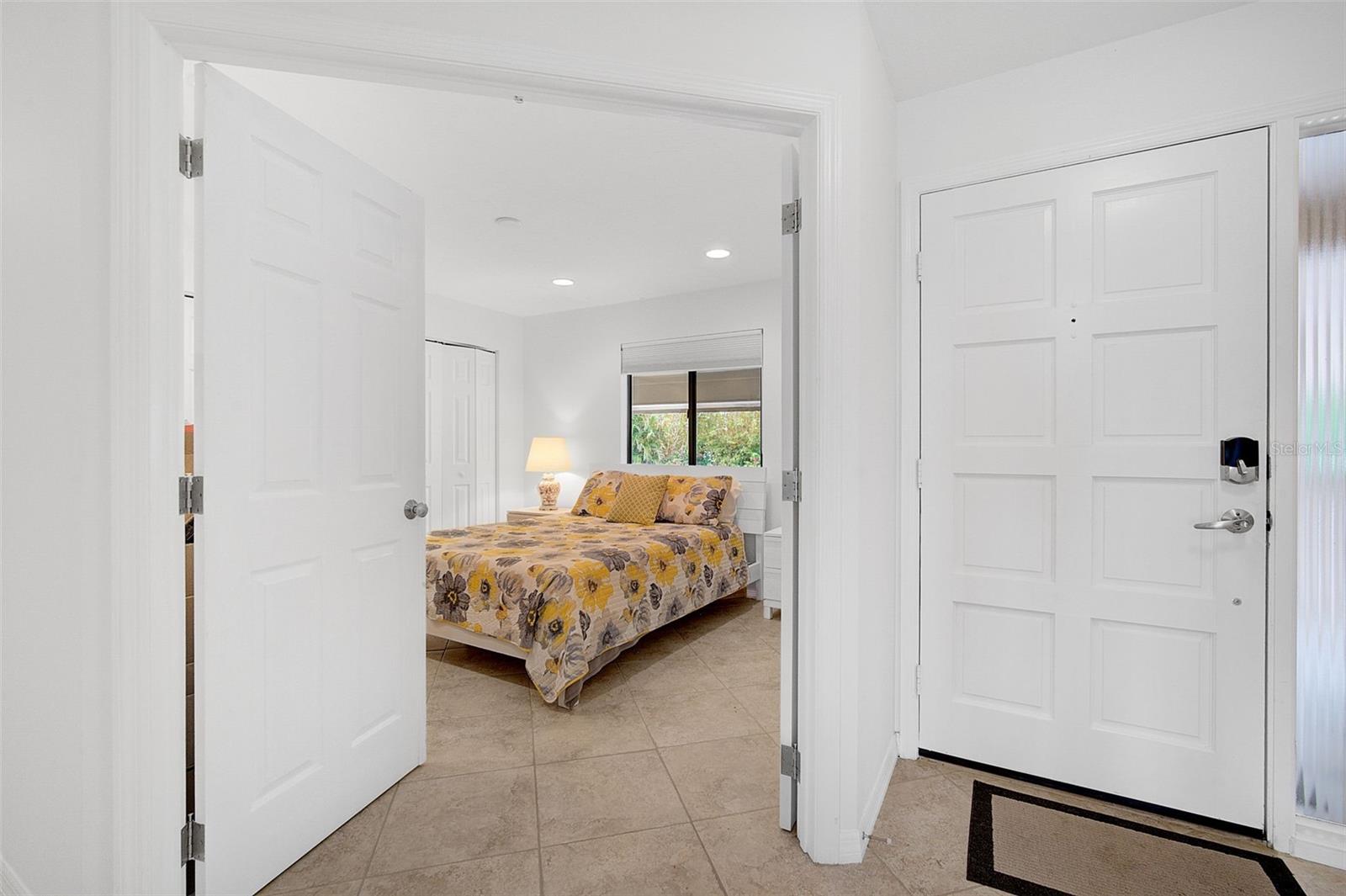 SCHOONER BAY - Residential Lease