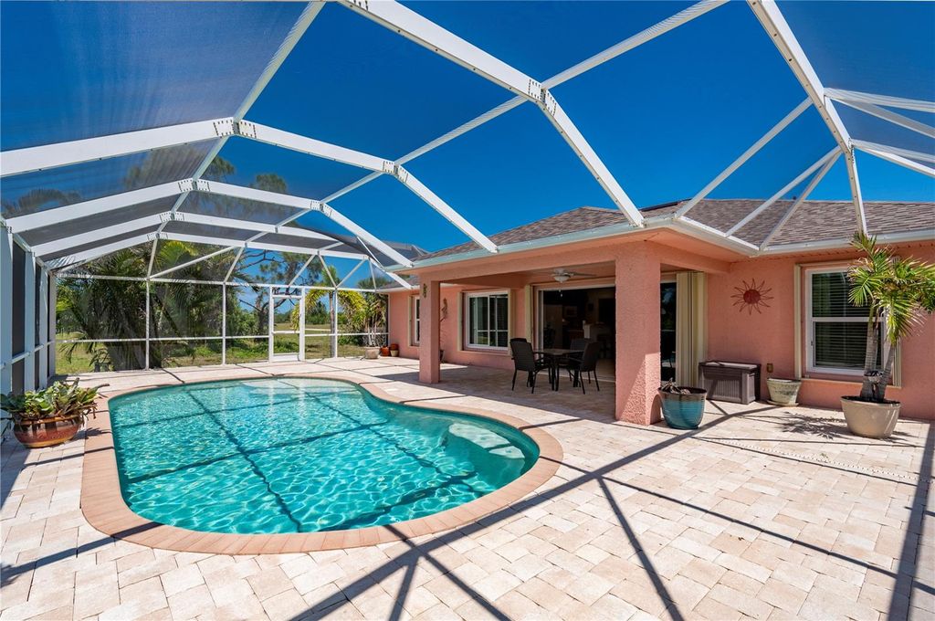 Photo of 3812 NW 46th Lane, Cape Coral, FL 33993 (MLS # C7510105)