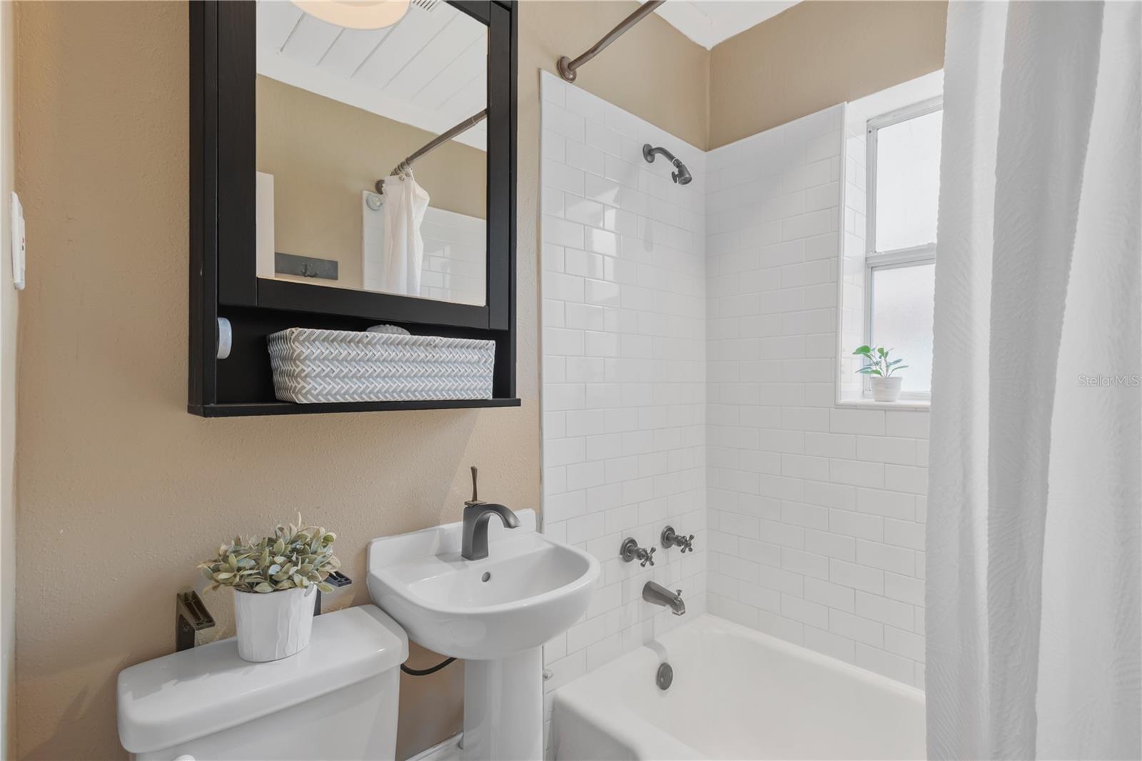 NEBRASKA HEIGHTS - Residential