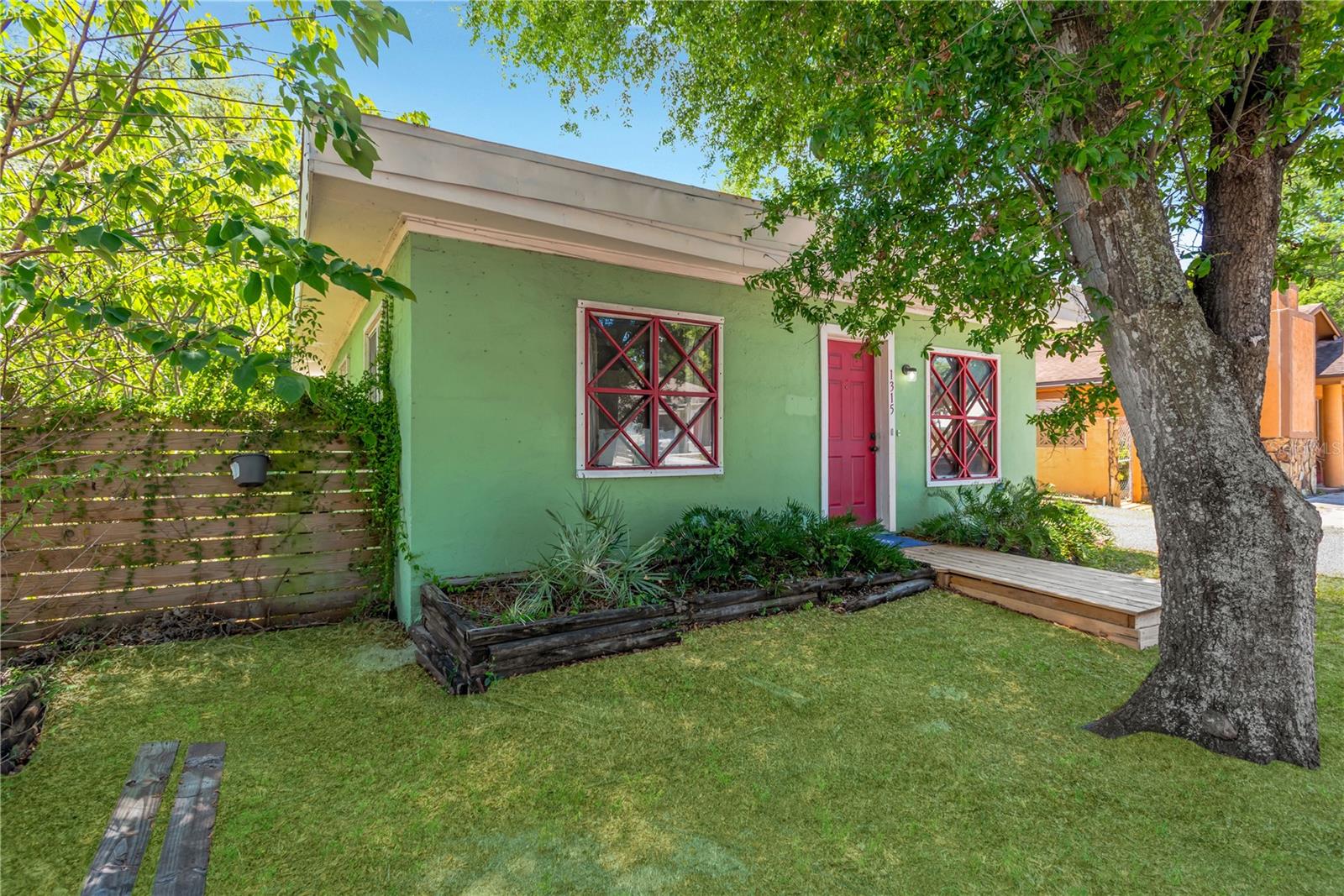 NEBRASKA HEIGHTS - Residential