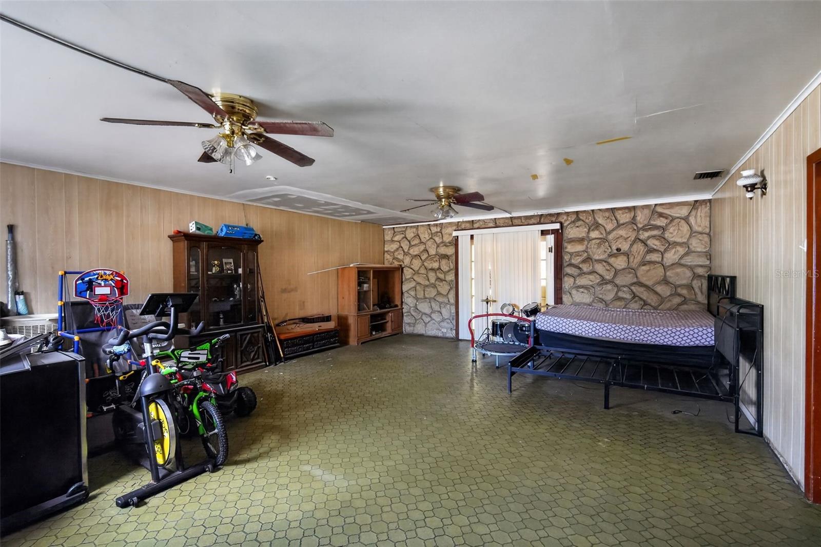 MAC DILL PARK UNIT 3 - Residential