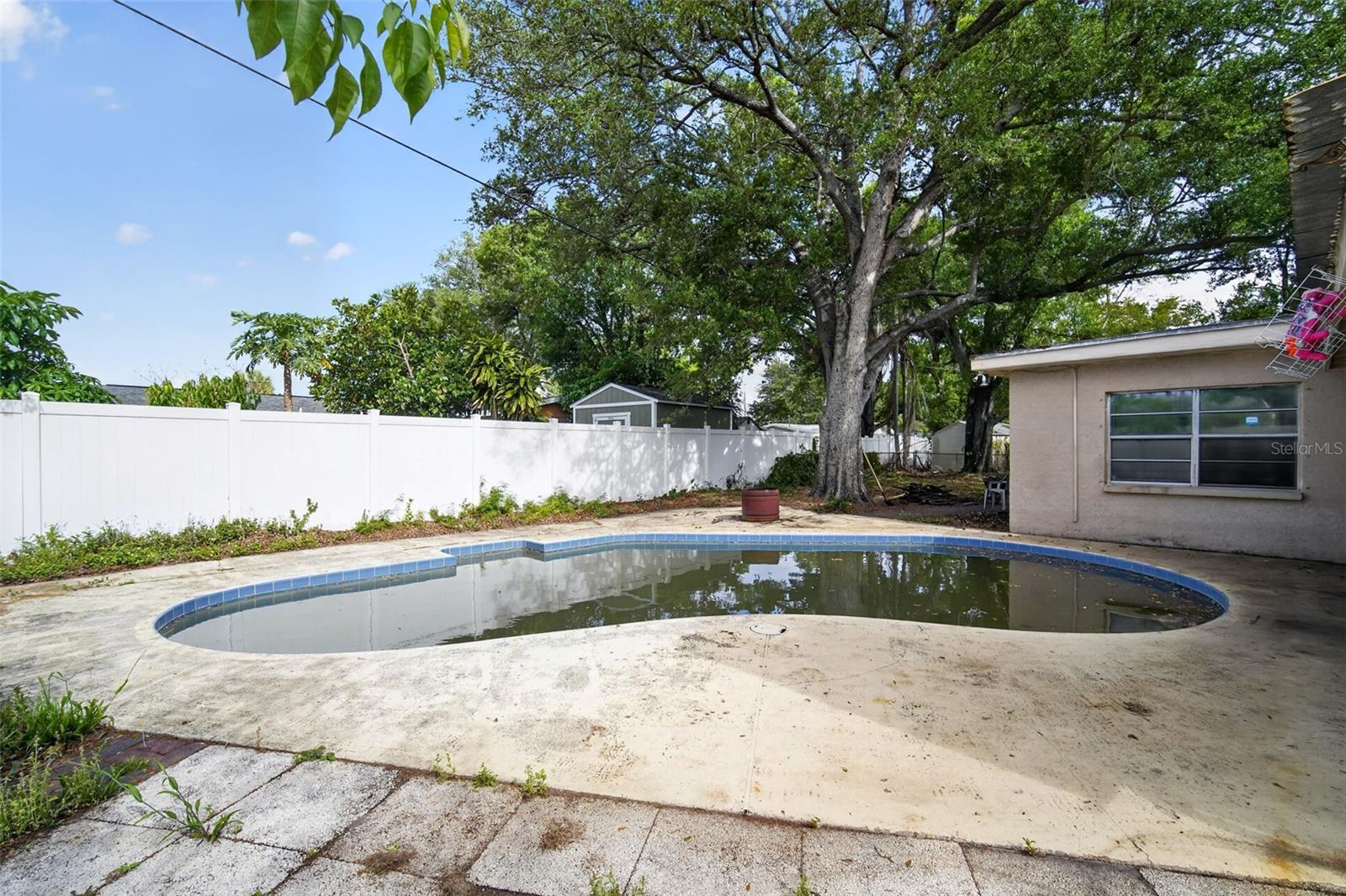 MAC DILL PARK UNIT 3 - Residential