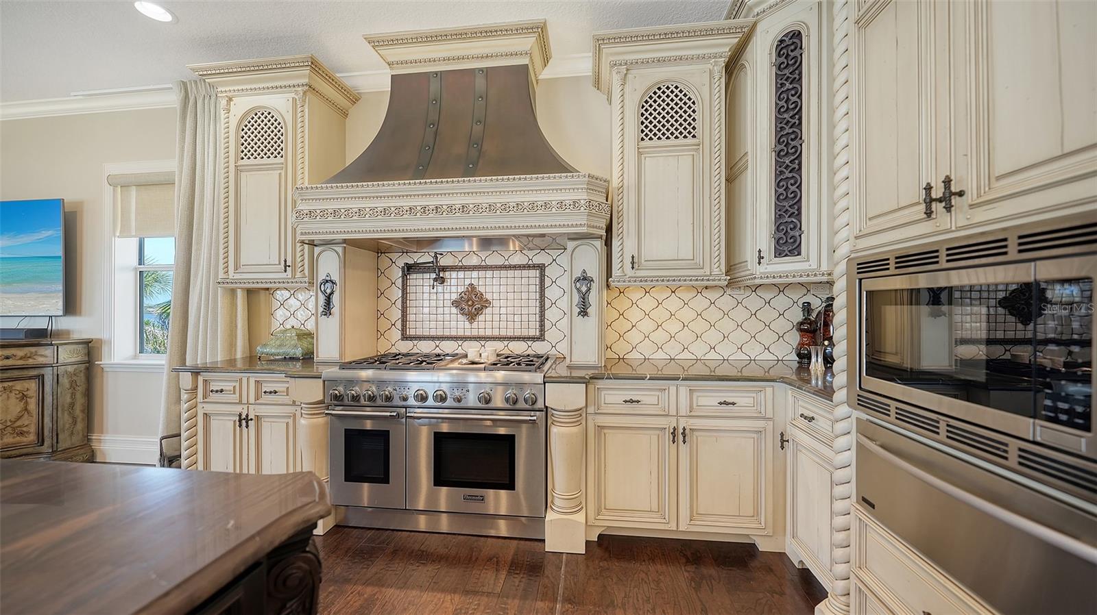 BUCCANEER BAY - Residential