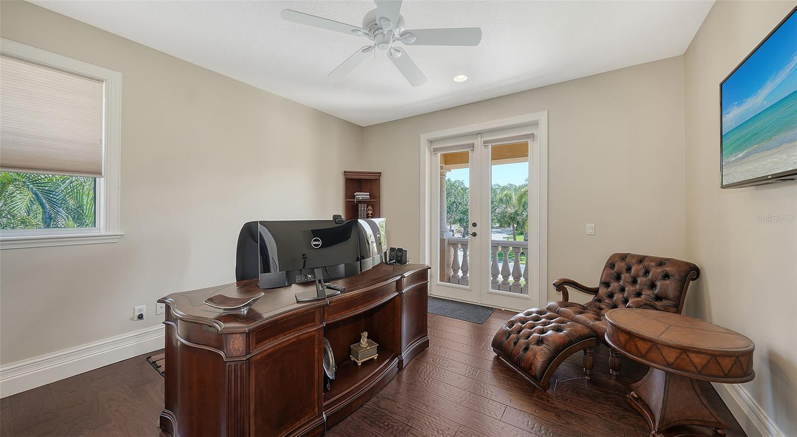 BUCCANEER BAY - Residential