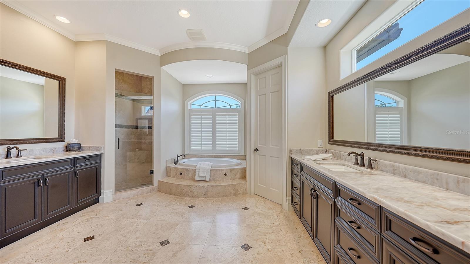 BUCCANEER BAY - Residential