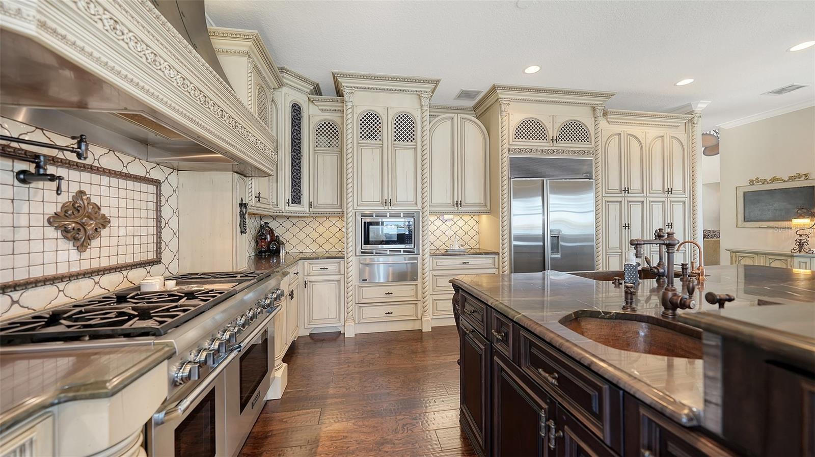 BUCCANEER BAY - Residential