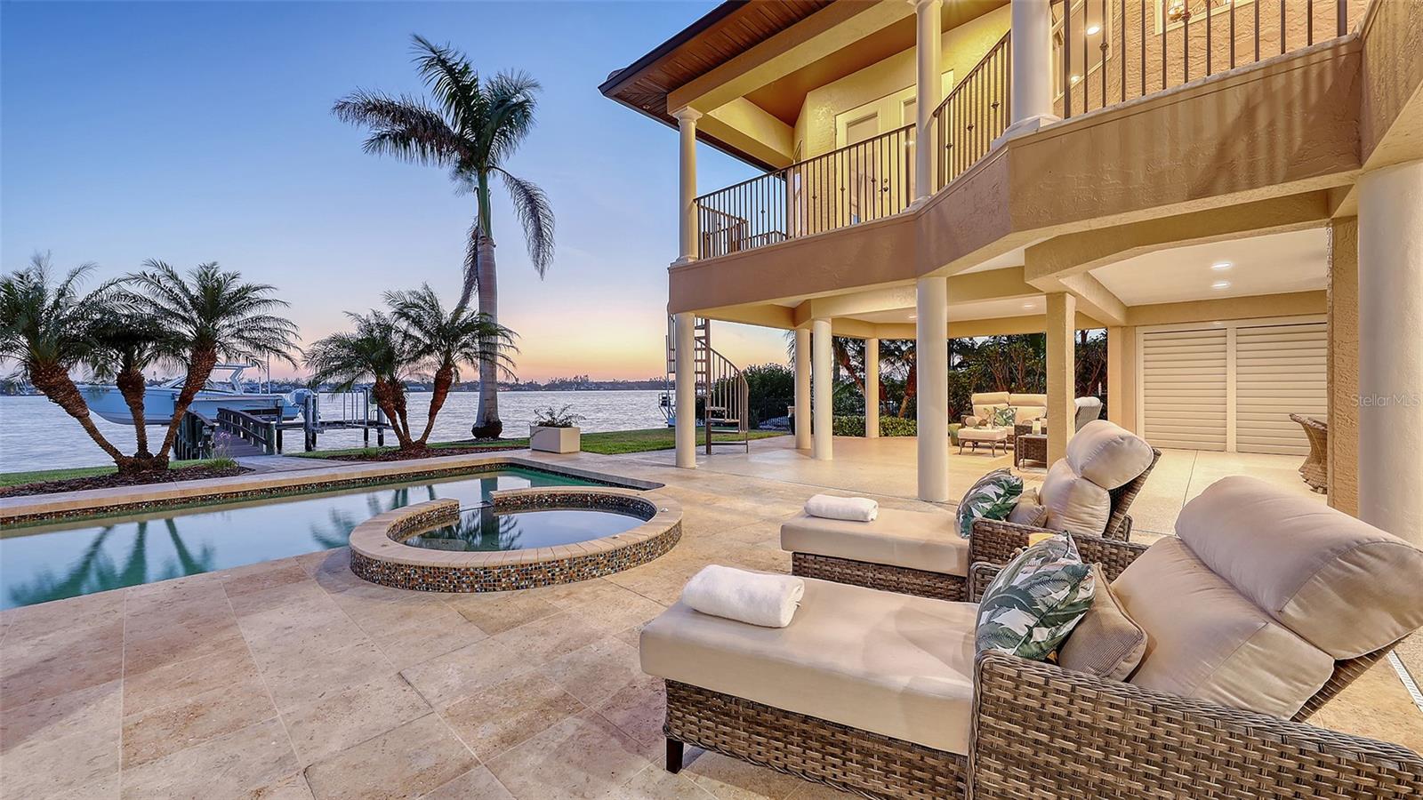 BUCCANEER BAY - Residential