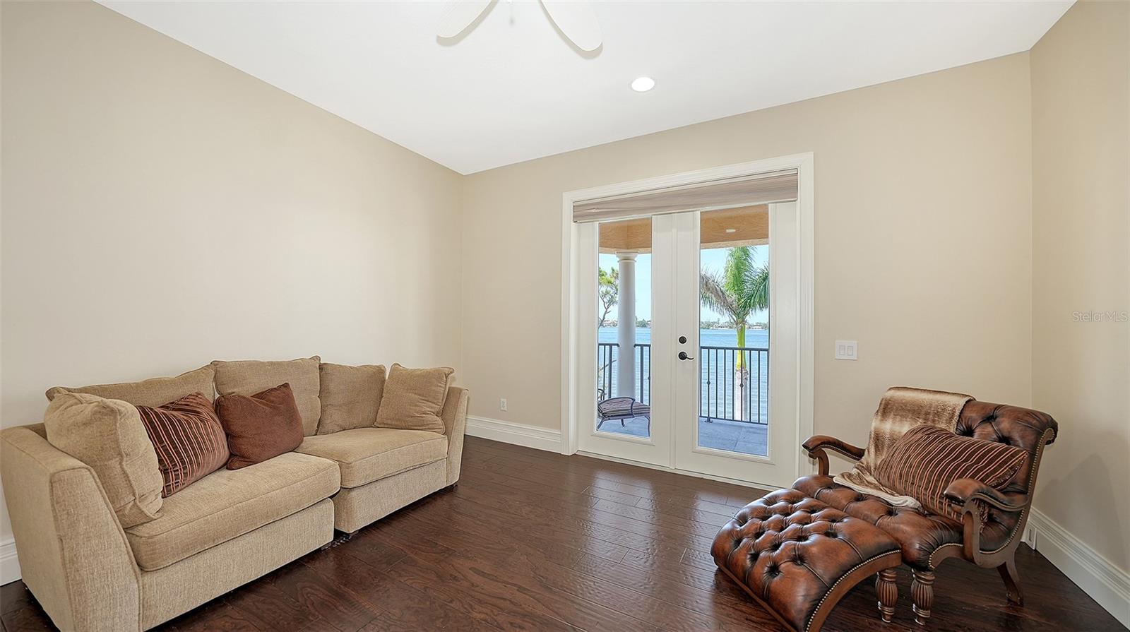 BUCCANEER BAY - Residential