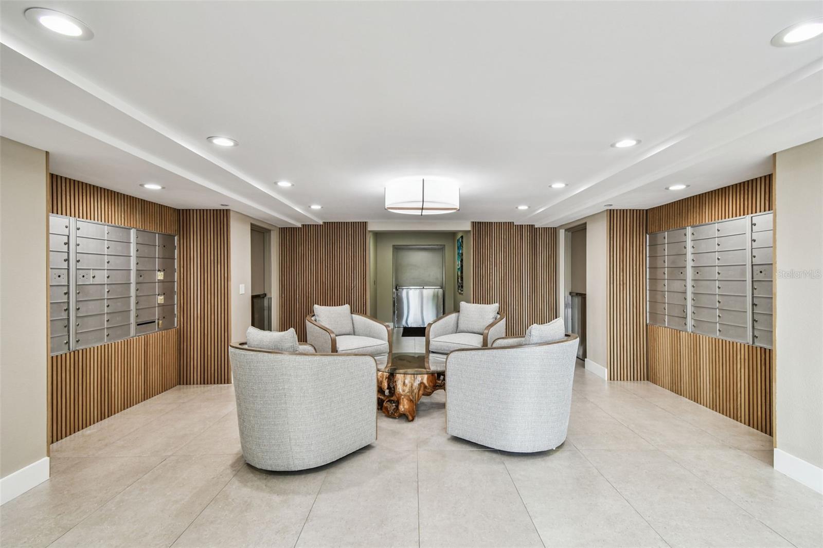 SUNWATCH ON ISLAND - Residential