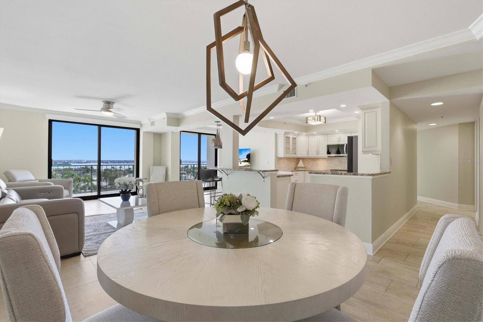 SUNWATCH ON ISLAND - Residential