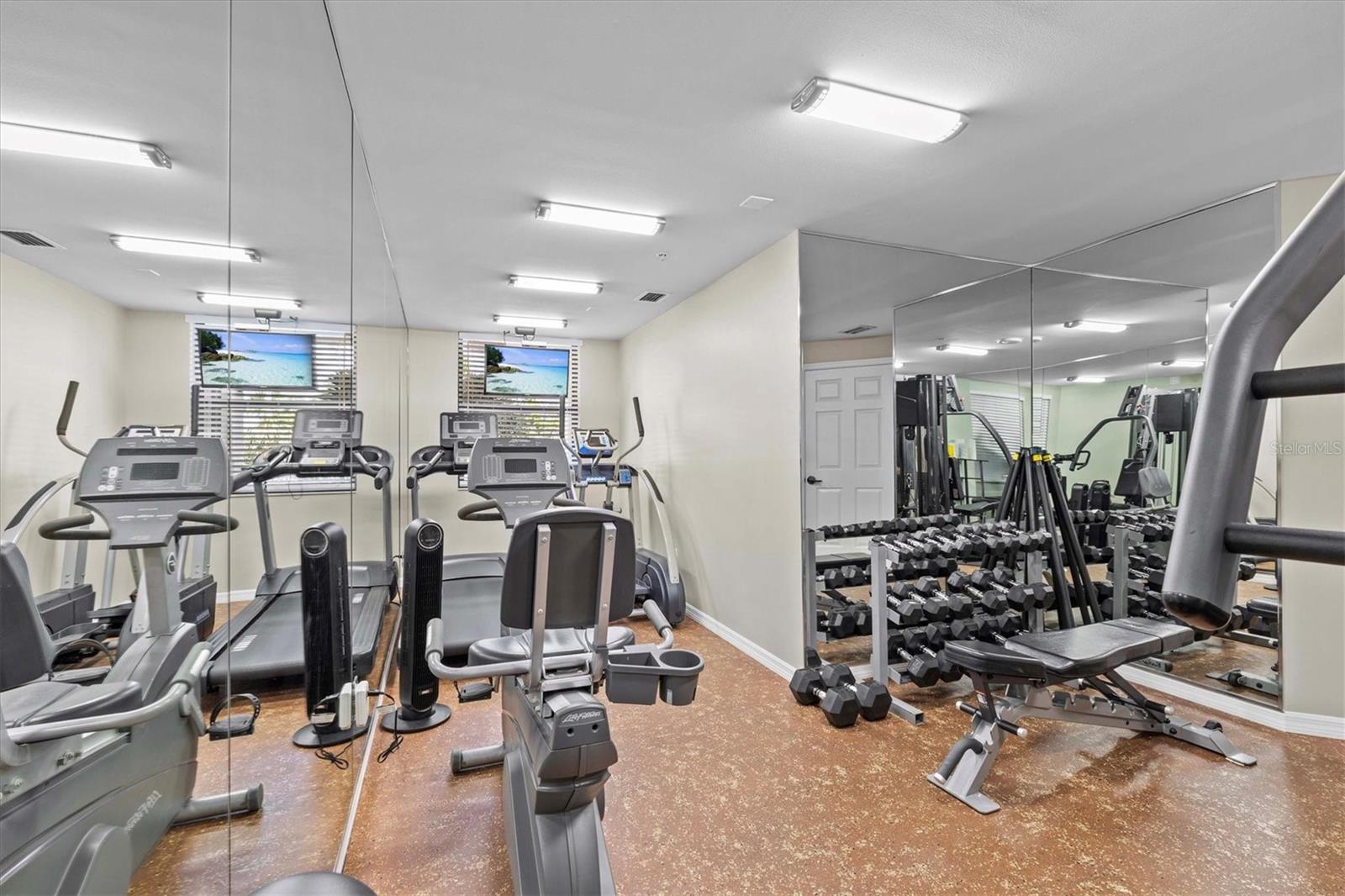 SUNWATCH ON ISLAND - Residential