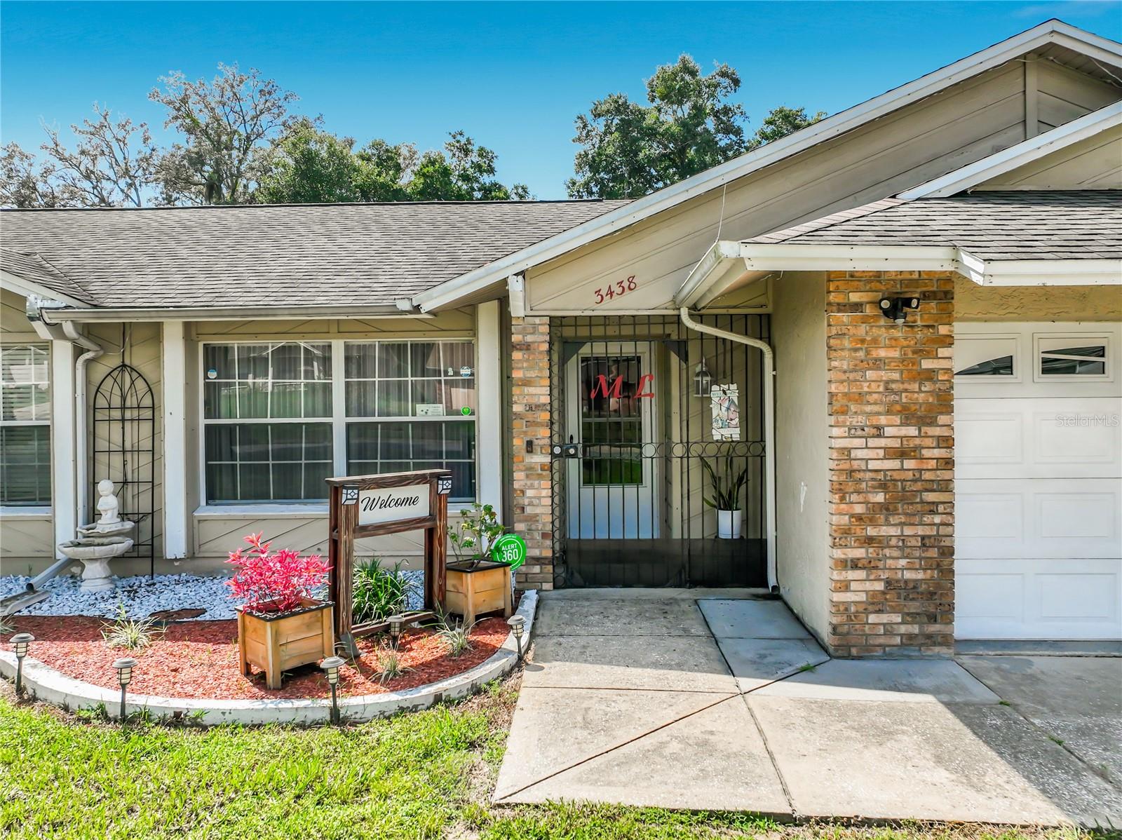 3438 BRETWOOD DRIVE