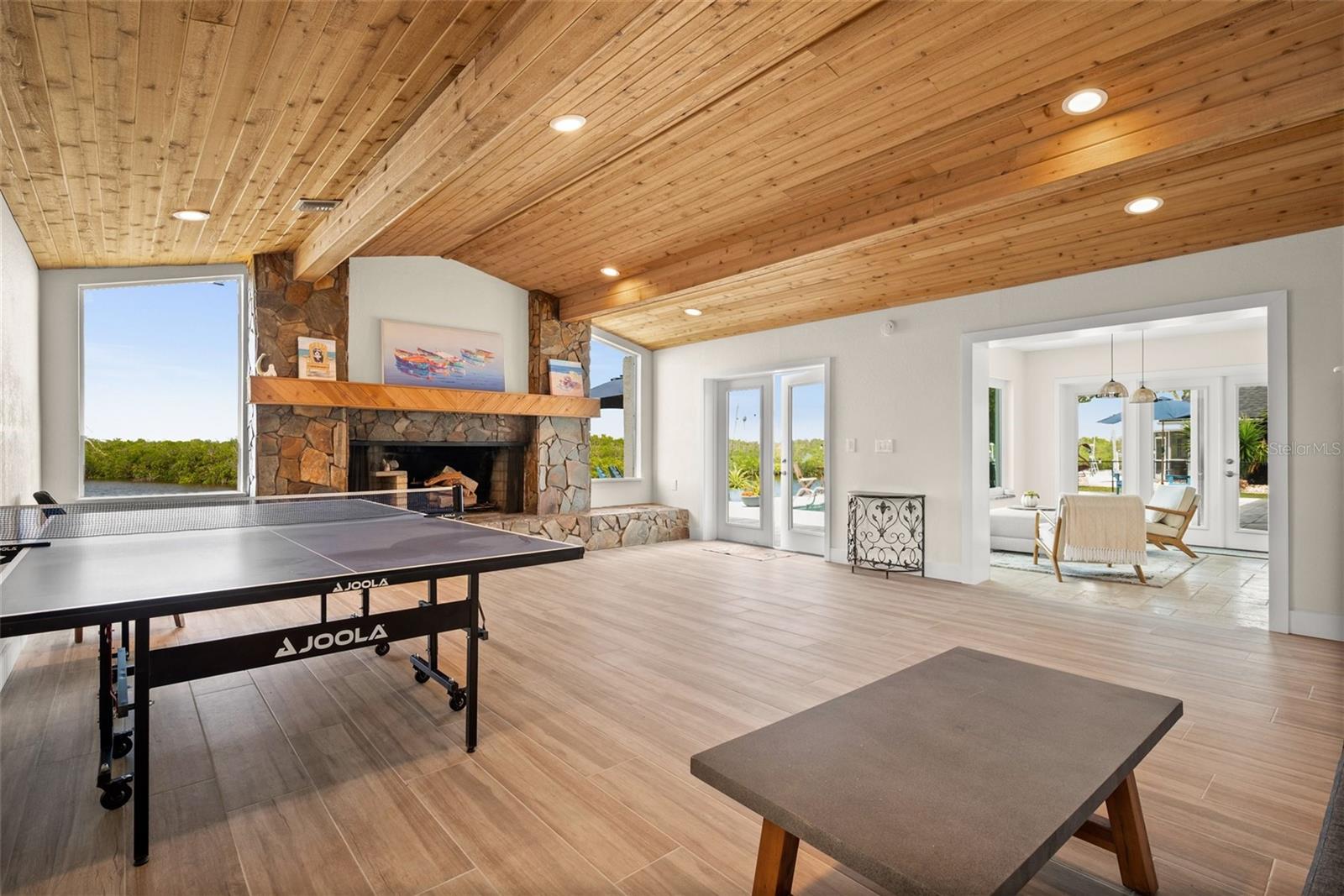 GULF HARBORS WOODLANDS - Residential