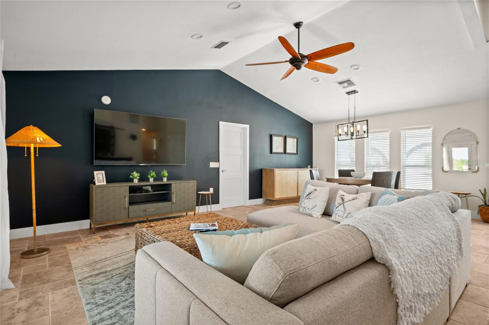 GULF HARBORS WOODLANDS - Residential