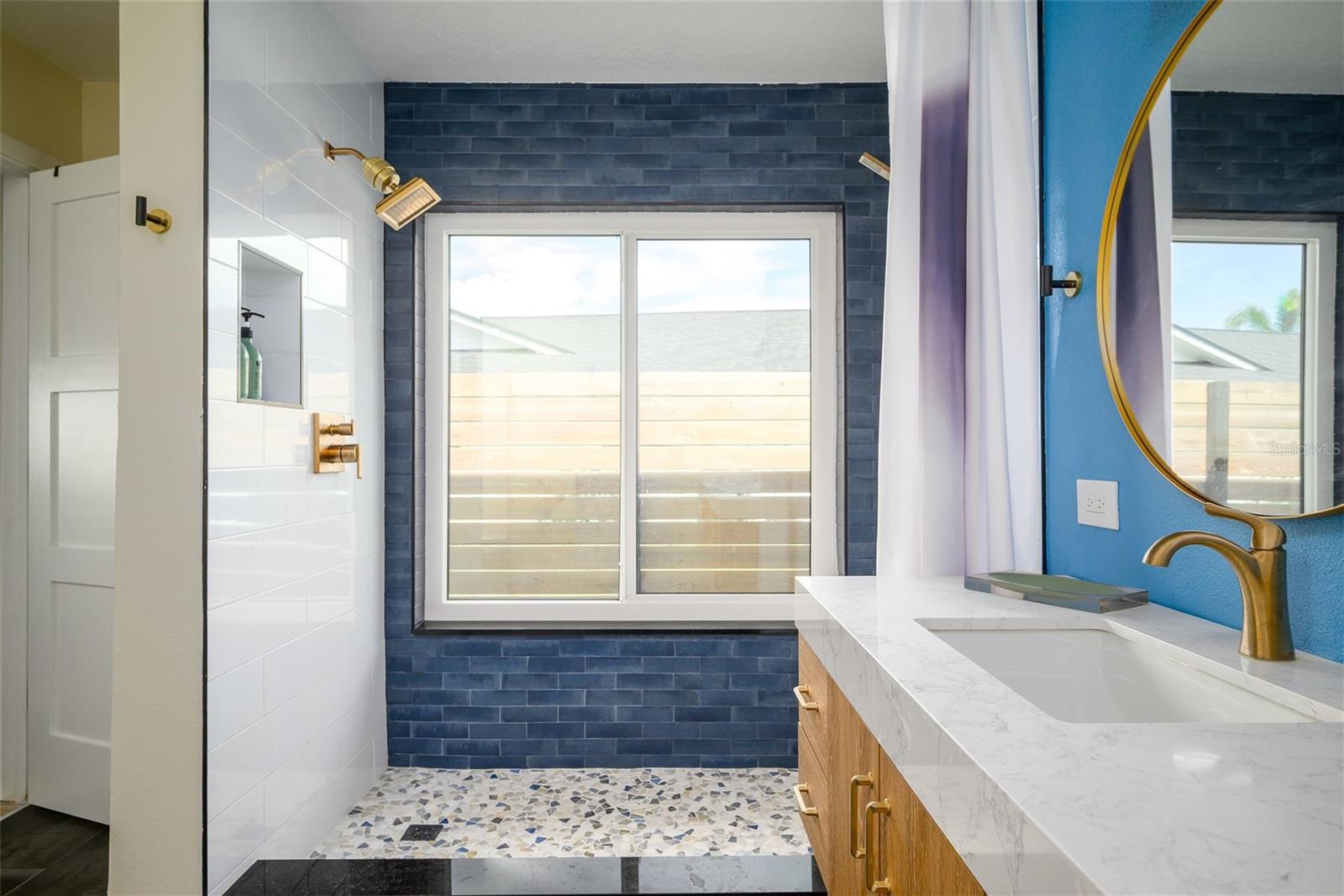 GULF HARBORS WOODLANDS - Residential