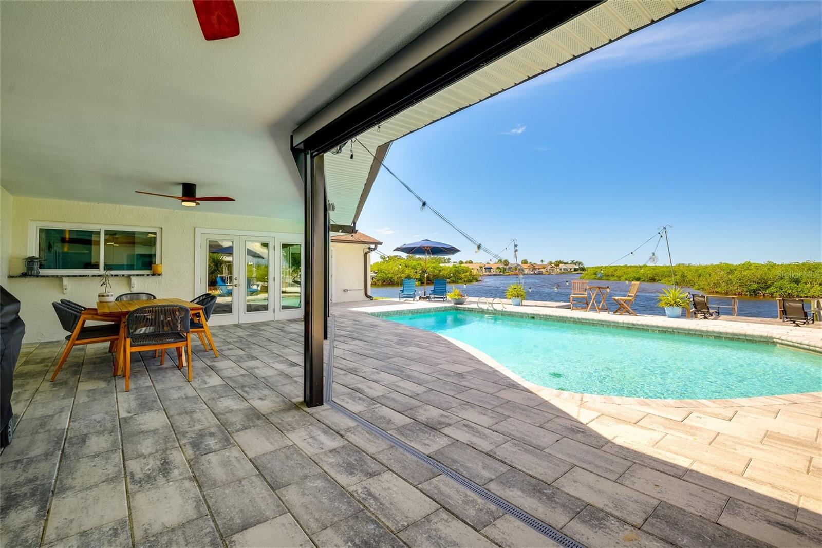 GULF HARBORS WOODLANDS - Residential