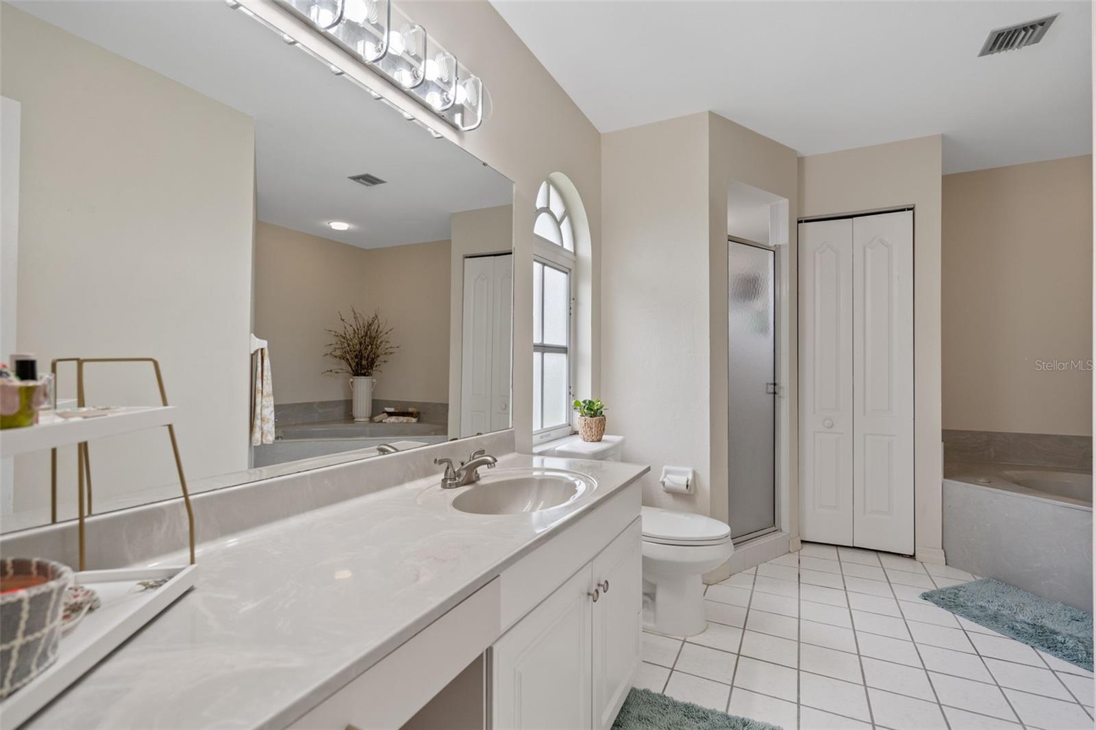 QUAIL LAKE - Residential