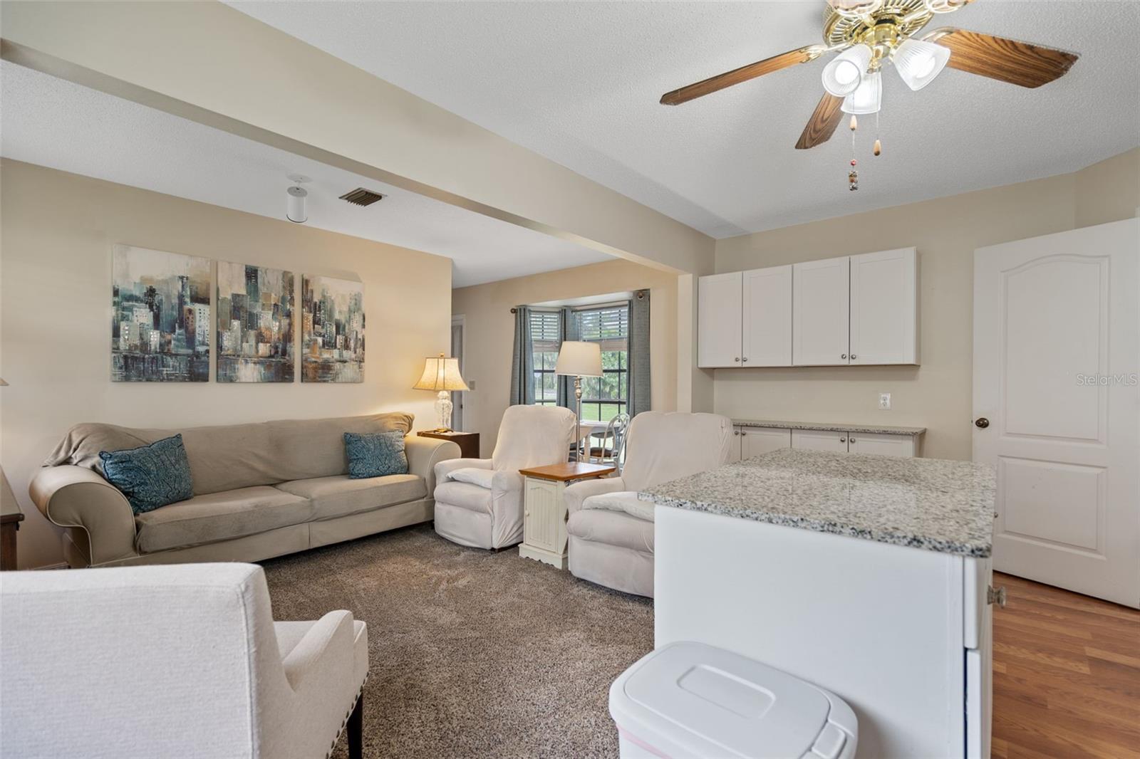 QUAIL LAKE - Residential