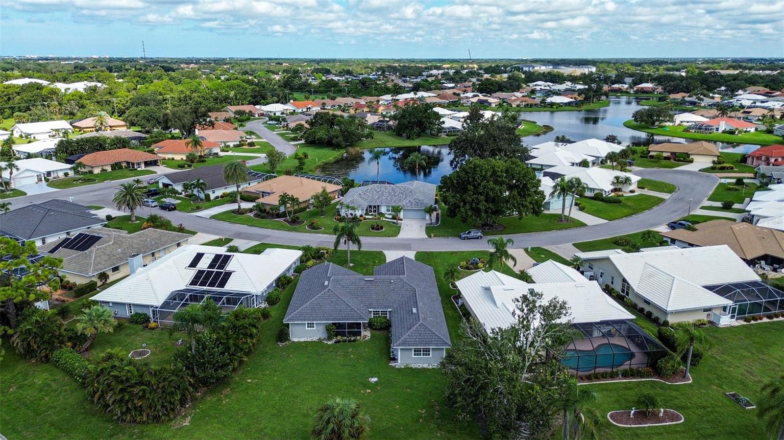 QUAIL LAKE - Residential