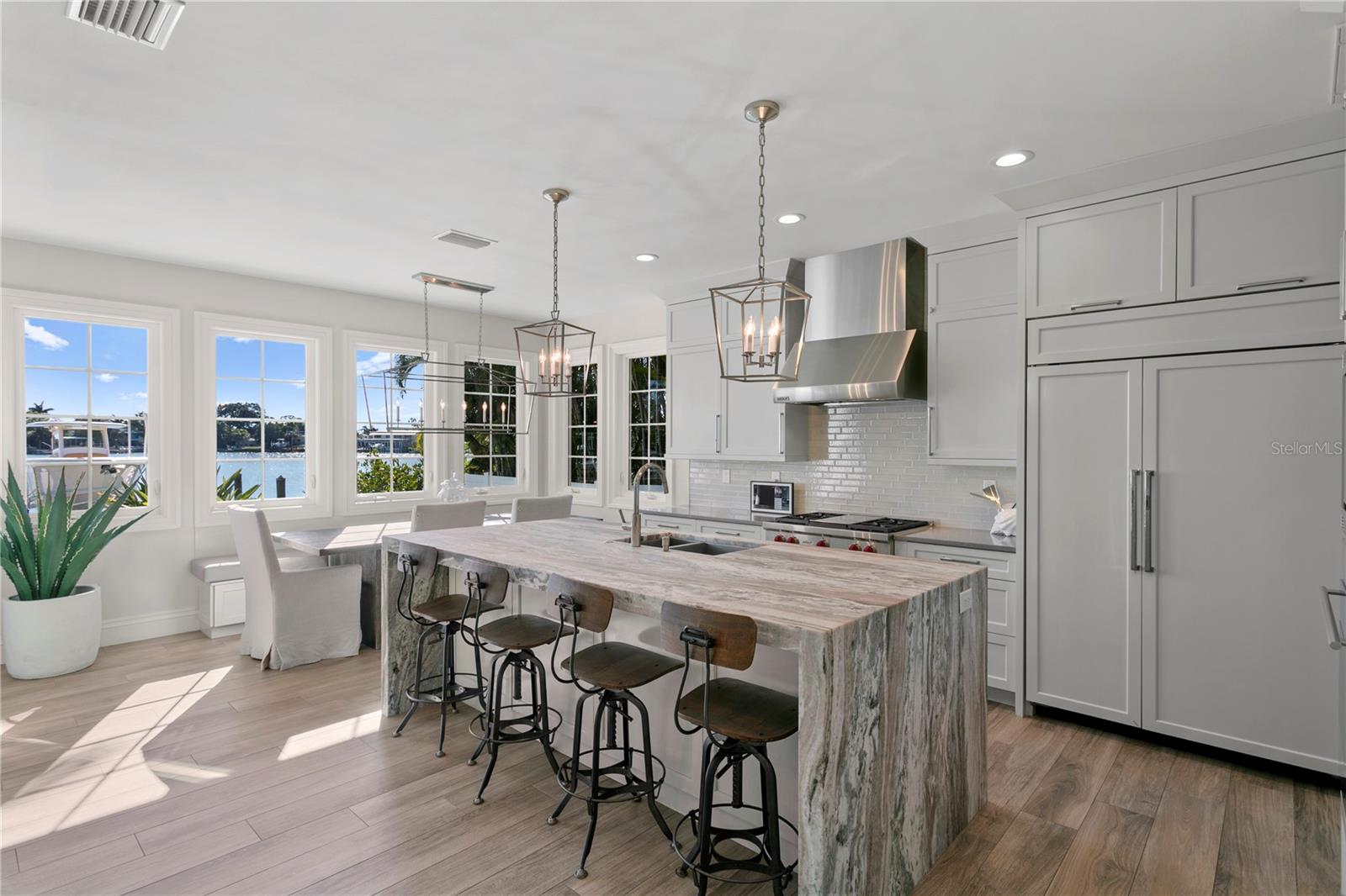 SOUTH CSWY ISLE 4TH ADD - Residential