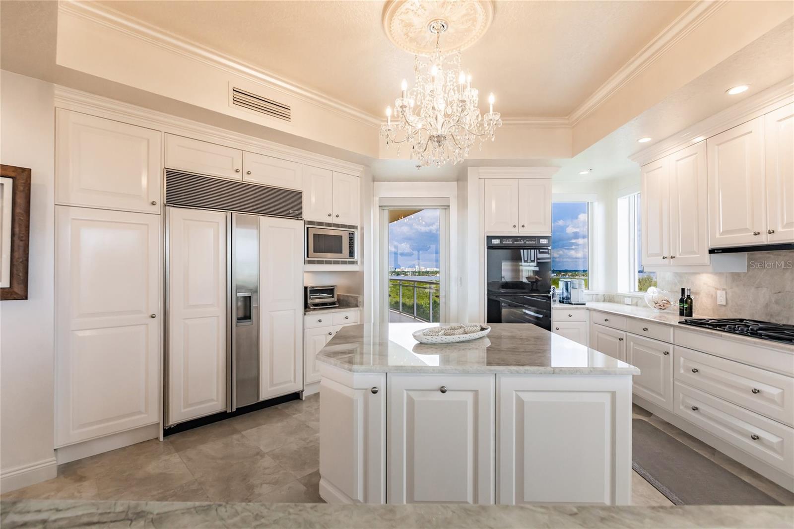 THE BEACH RESIDENCES - Residential