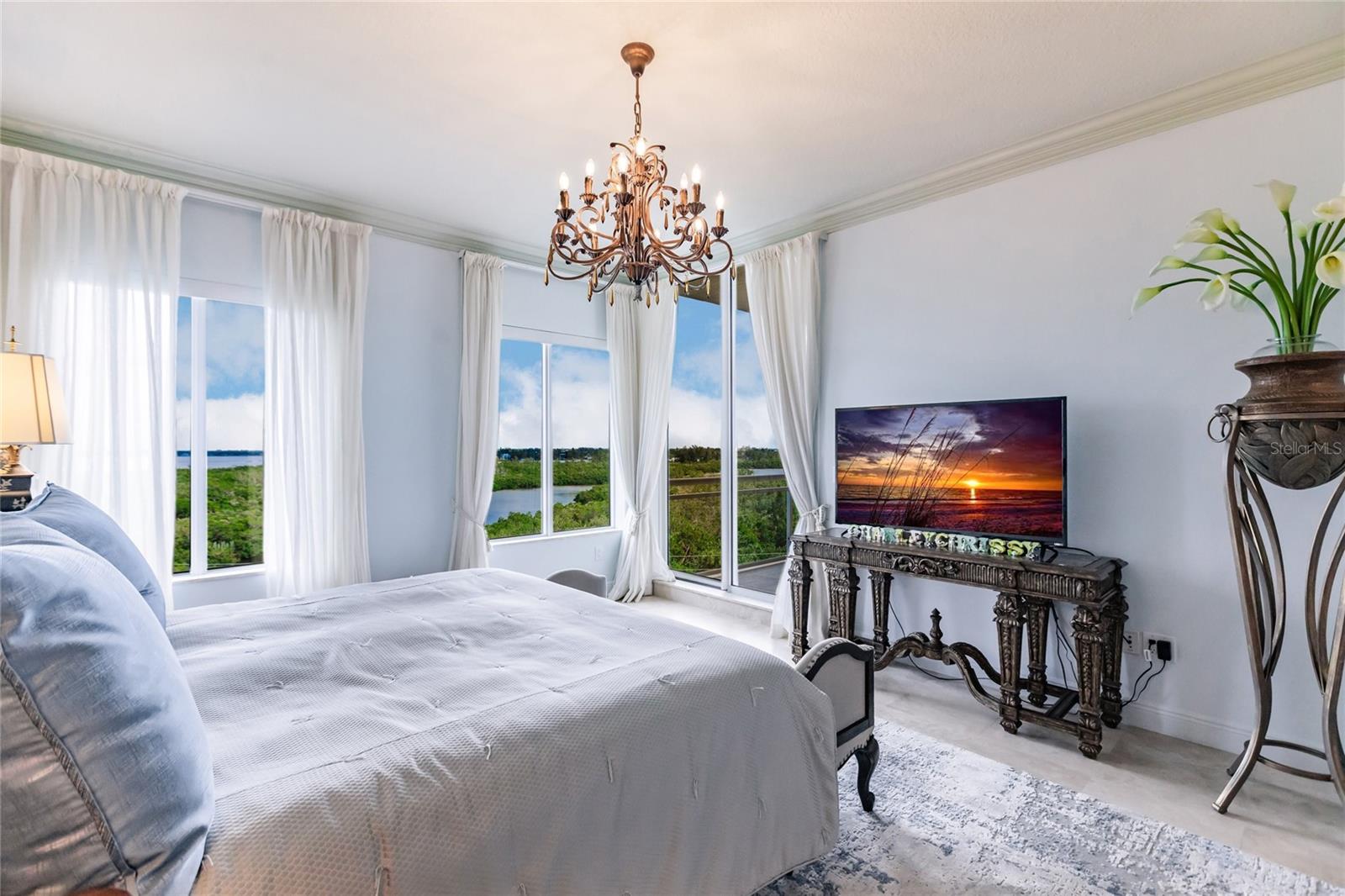 THE BEACH RESIDENCES - Residential