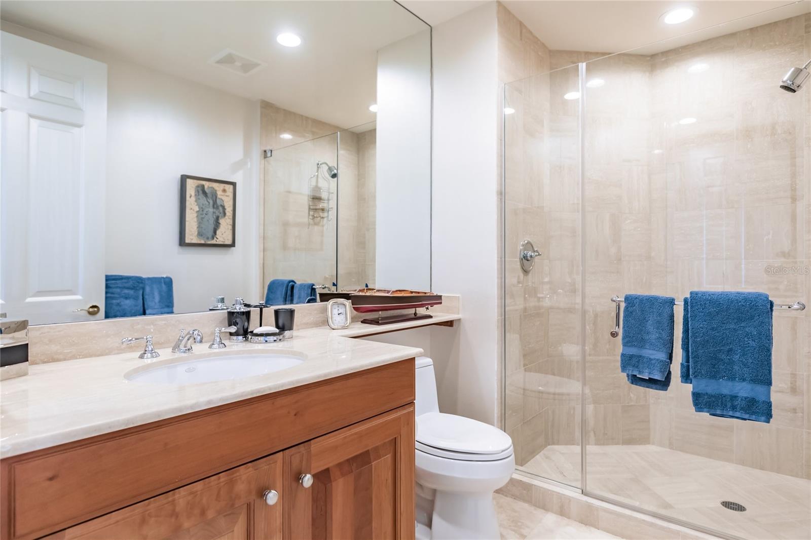 THE BEACH RESIDENCES - Residential