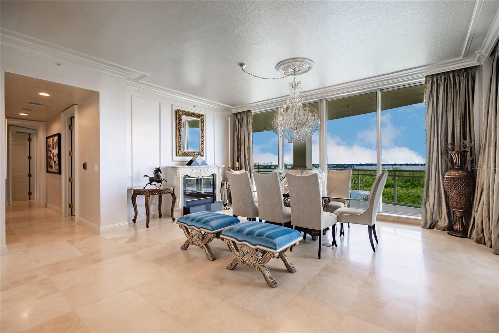 THE BEACH RESIDENCES - Residential