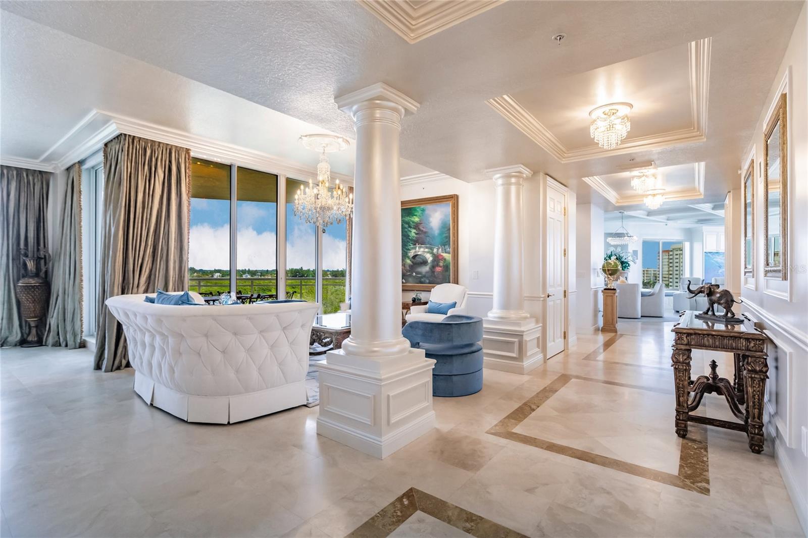 THE BEACH RESIDENCES - Residential