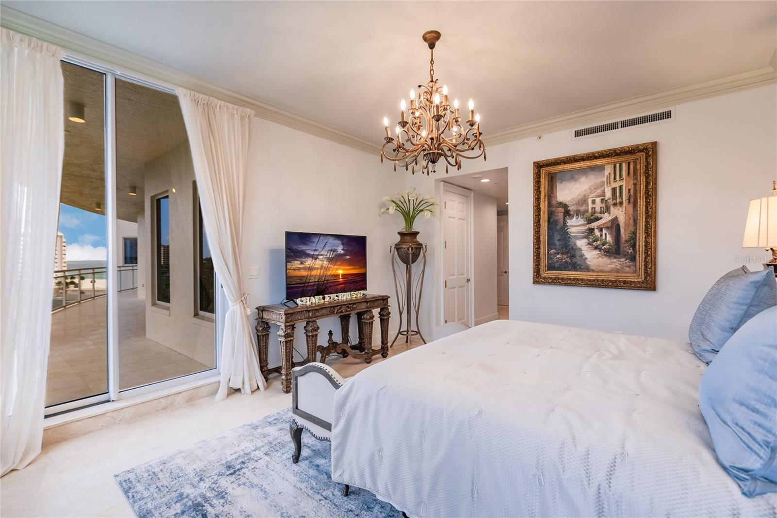 THE BEACH RESIDENCES - Residential