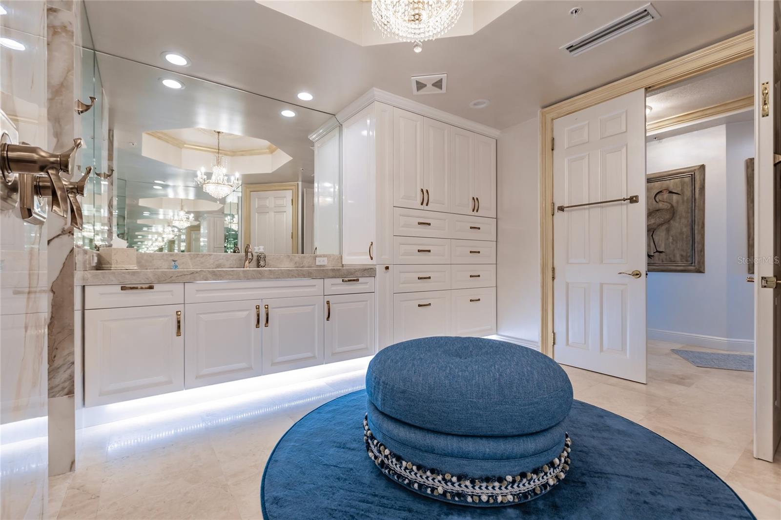 THE BEACH RESIDENCES - Residential