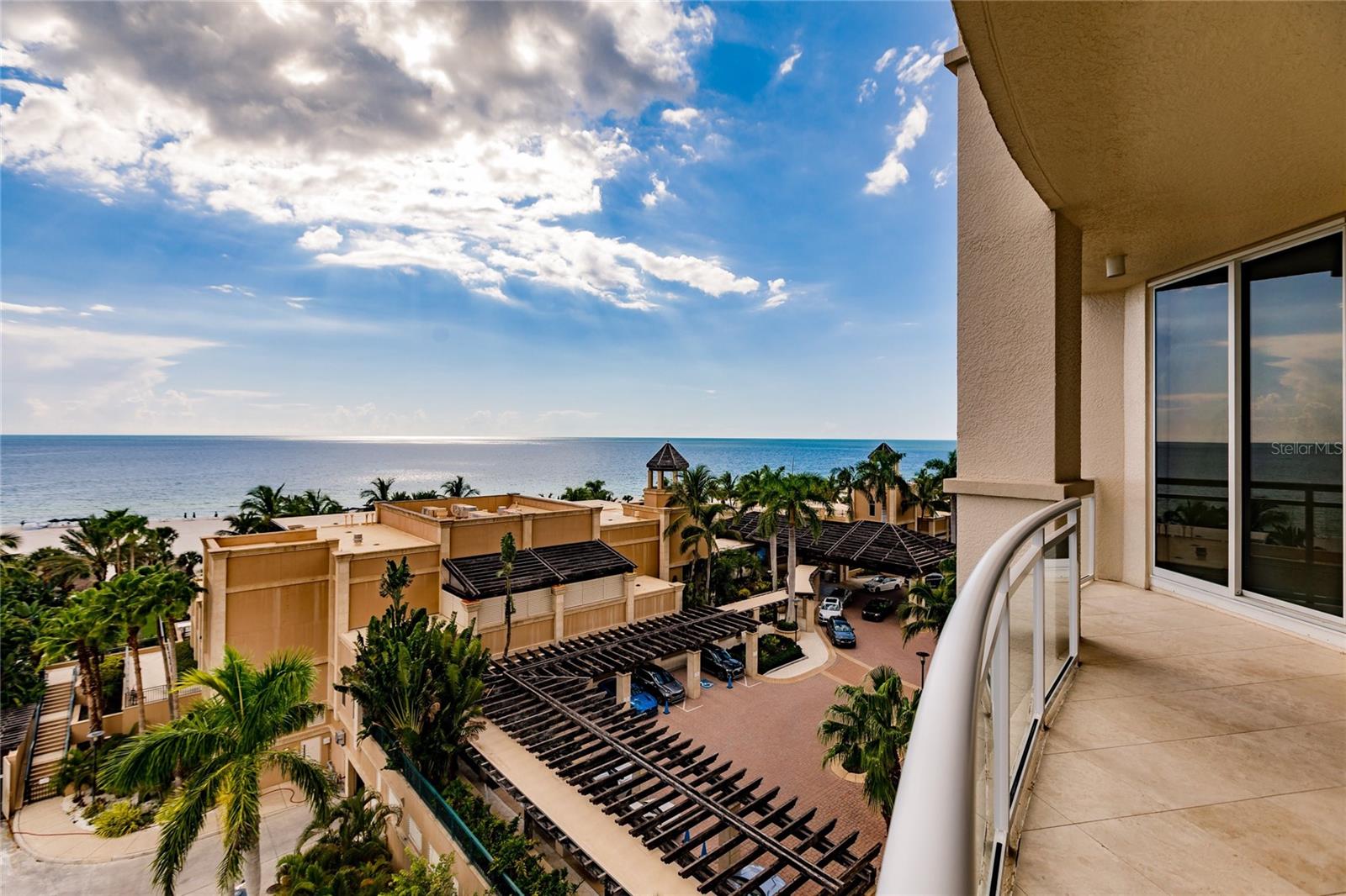 THE BEACH RESIDENCES - Residential