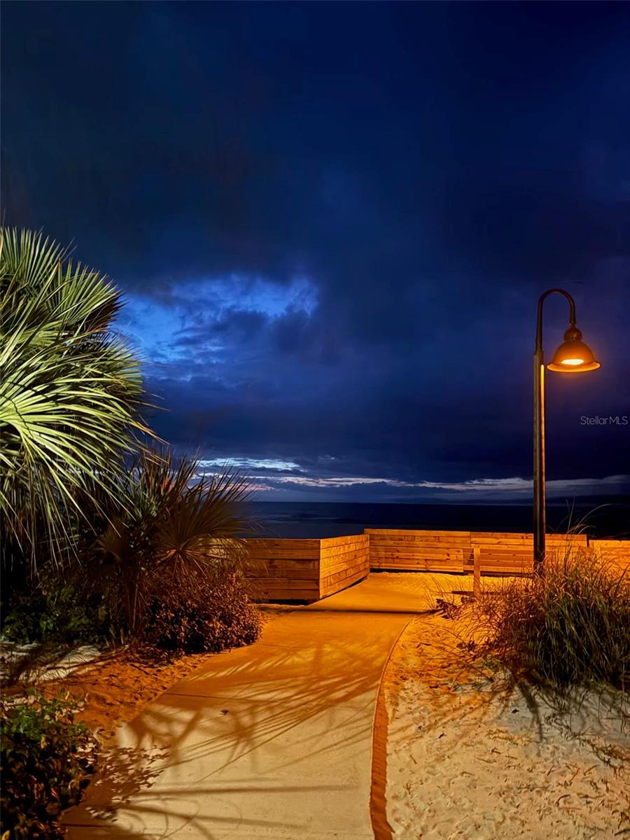 REGATTA BEACH CLUB CONDO - Residential