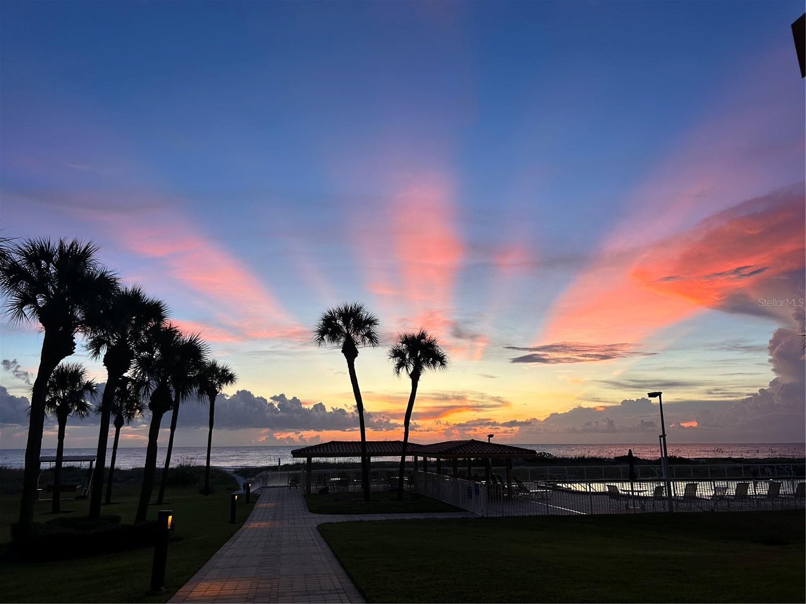 REGATTA BEACH CLUB CONDO - Residential