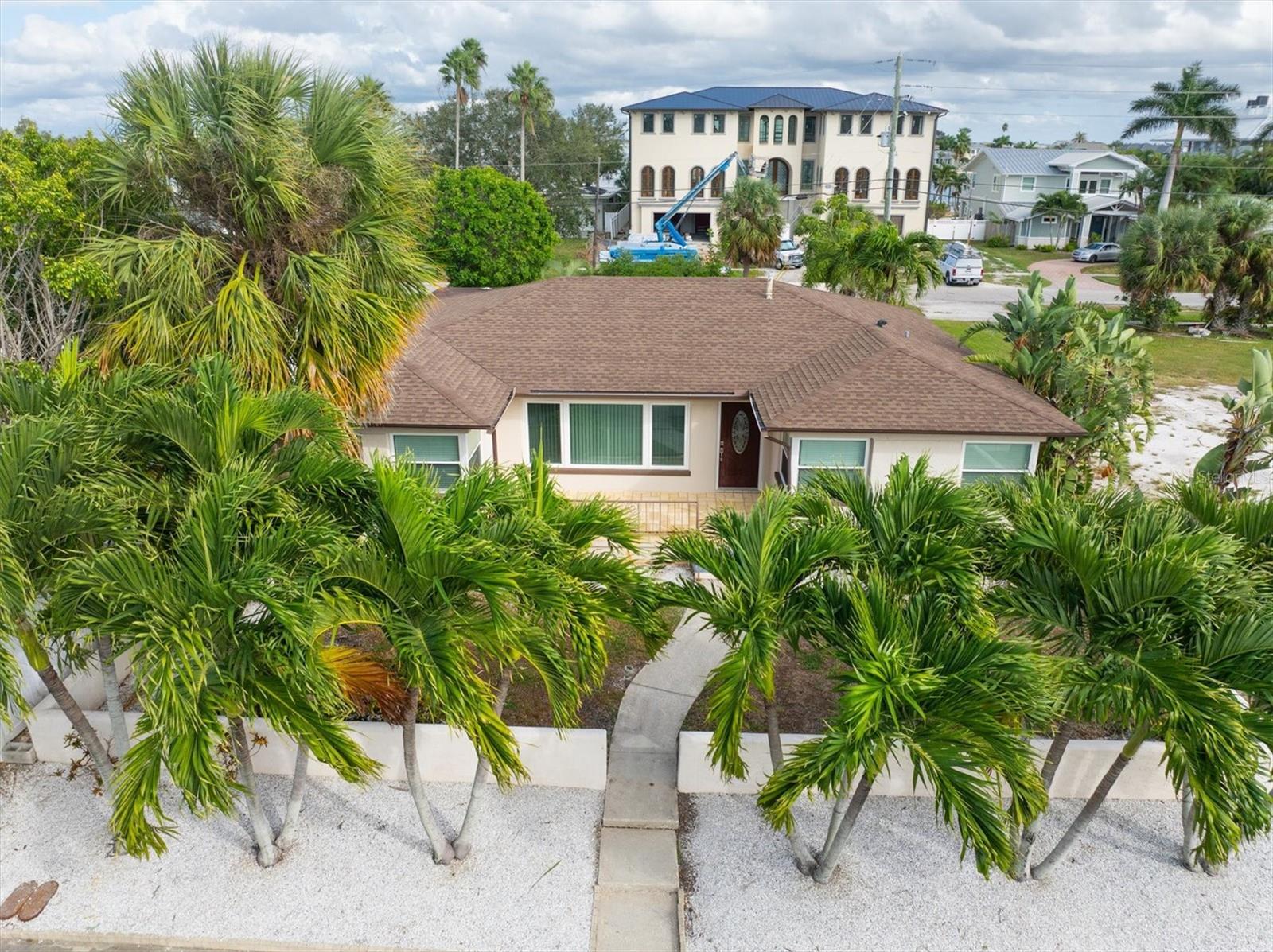 MANDALAY SUB - Residential Lease