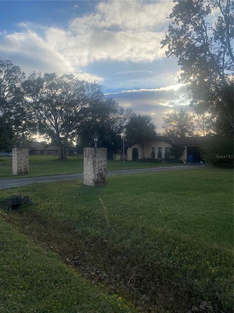 A home in PORT ORANGE