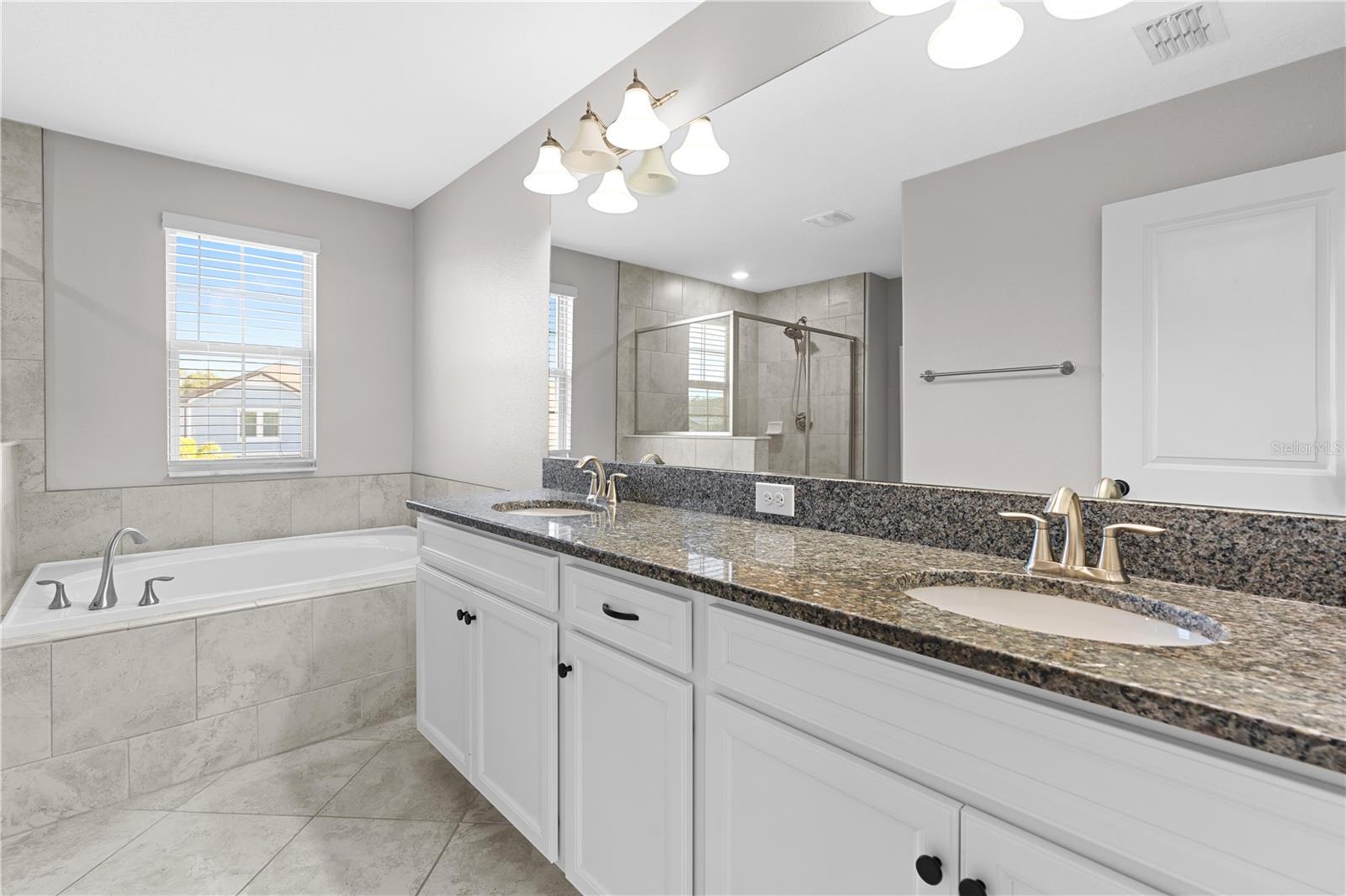 RIVERCREST LAKES - Residential