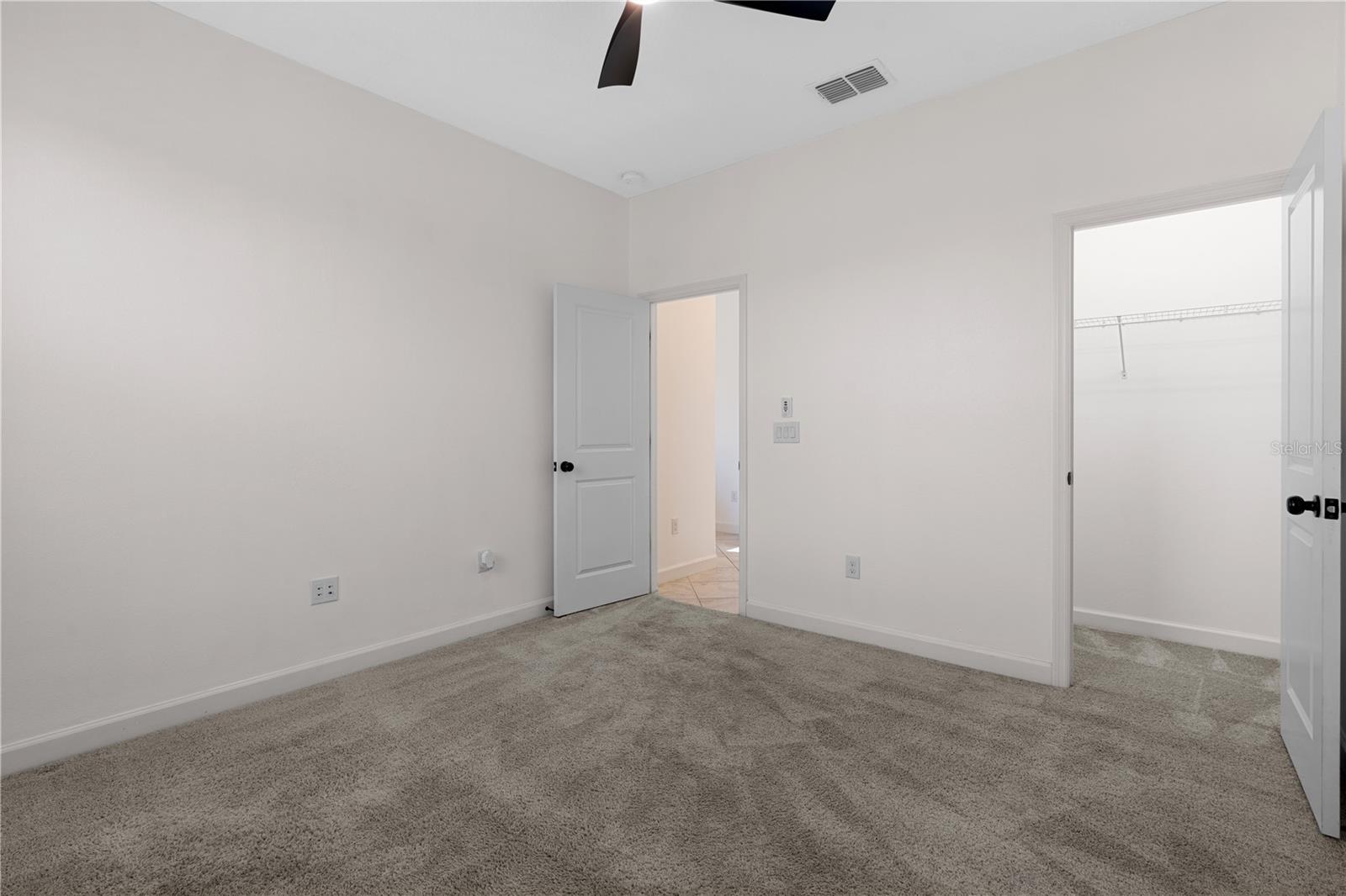 RIVERCREST LAKES - Residential