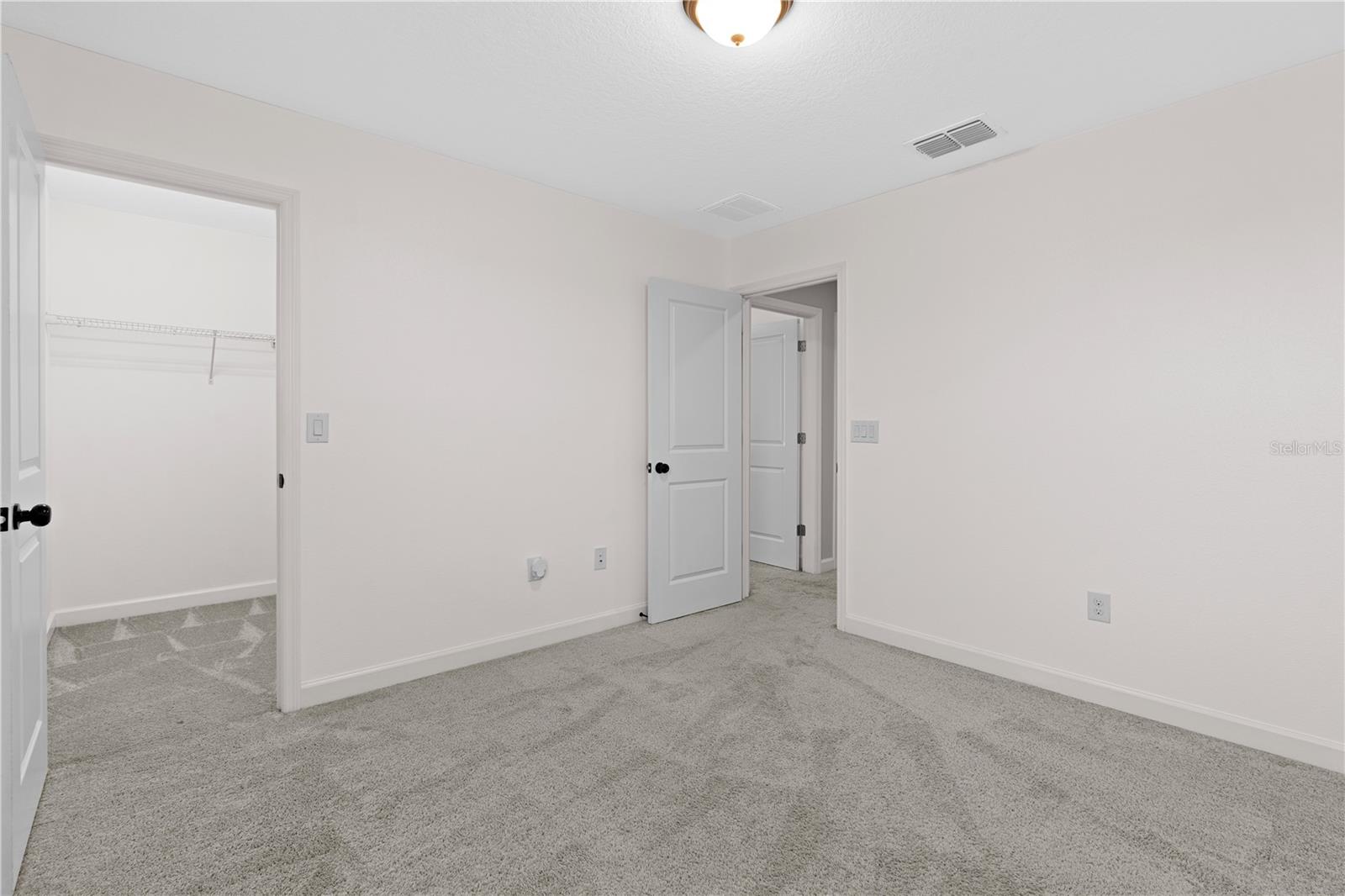 RIVERCREST LAKES - Residential