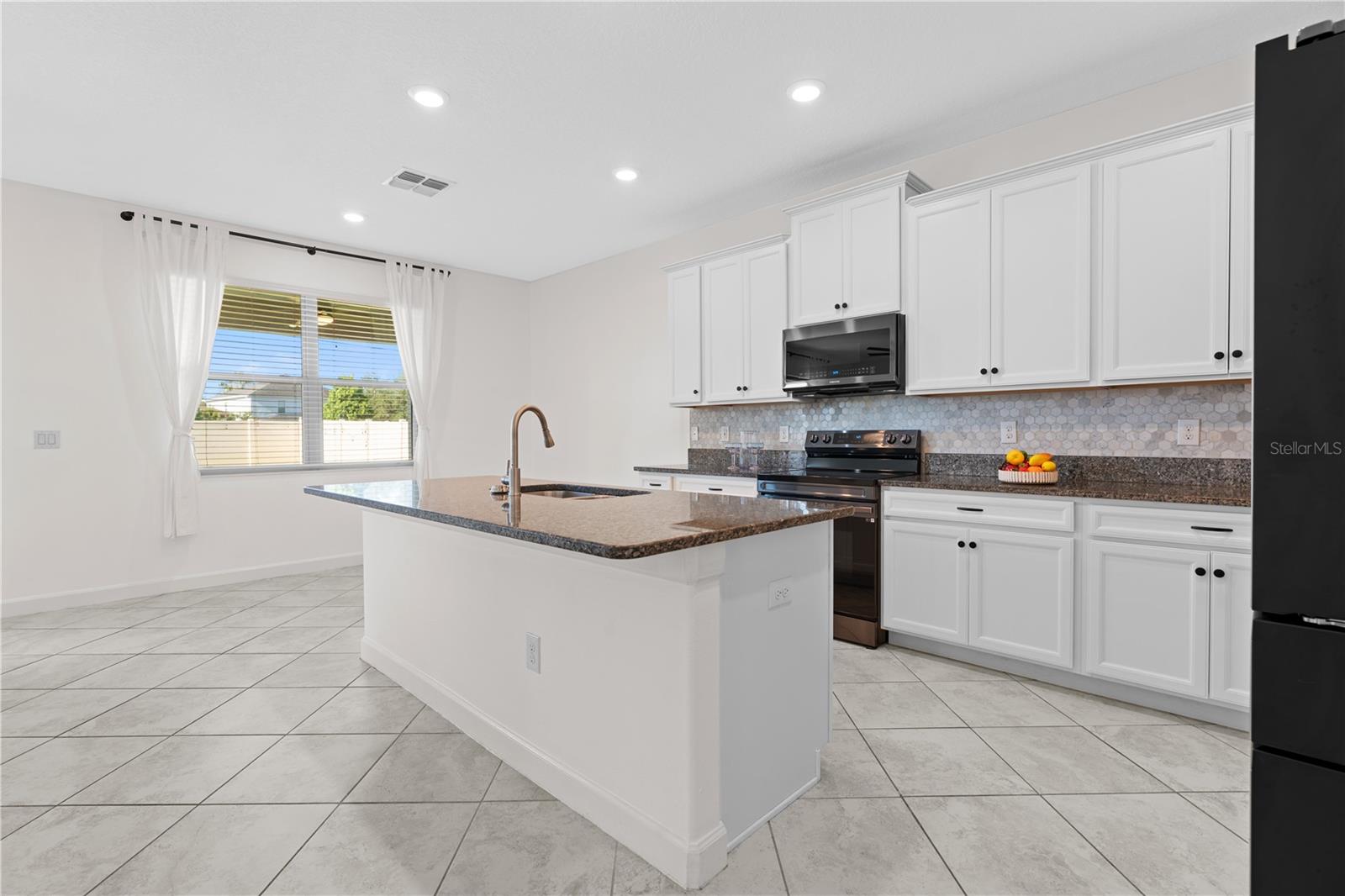 RIVERCREST LAKES - Residential