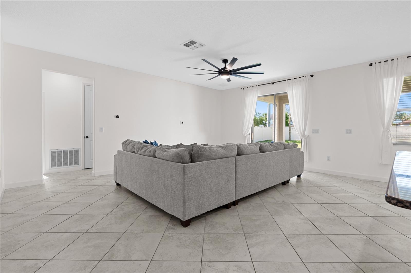 RIVERCREST LAKES - Residential