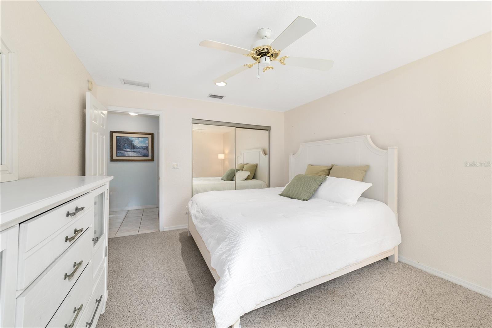 EQUESTRIAN OAKS - Residential