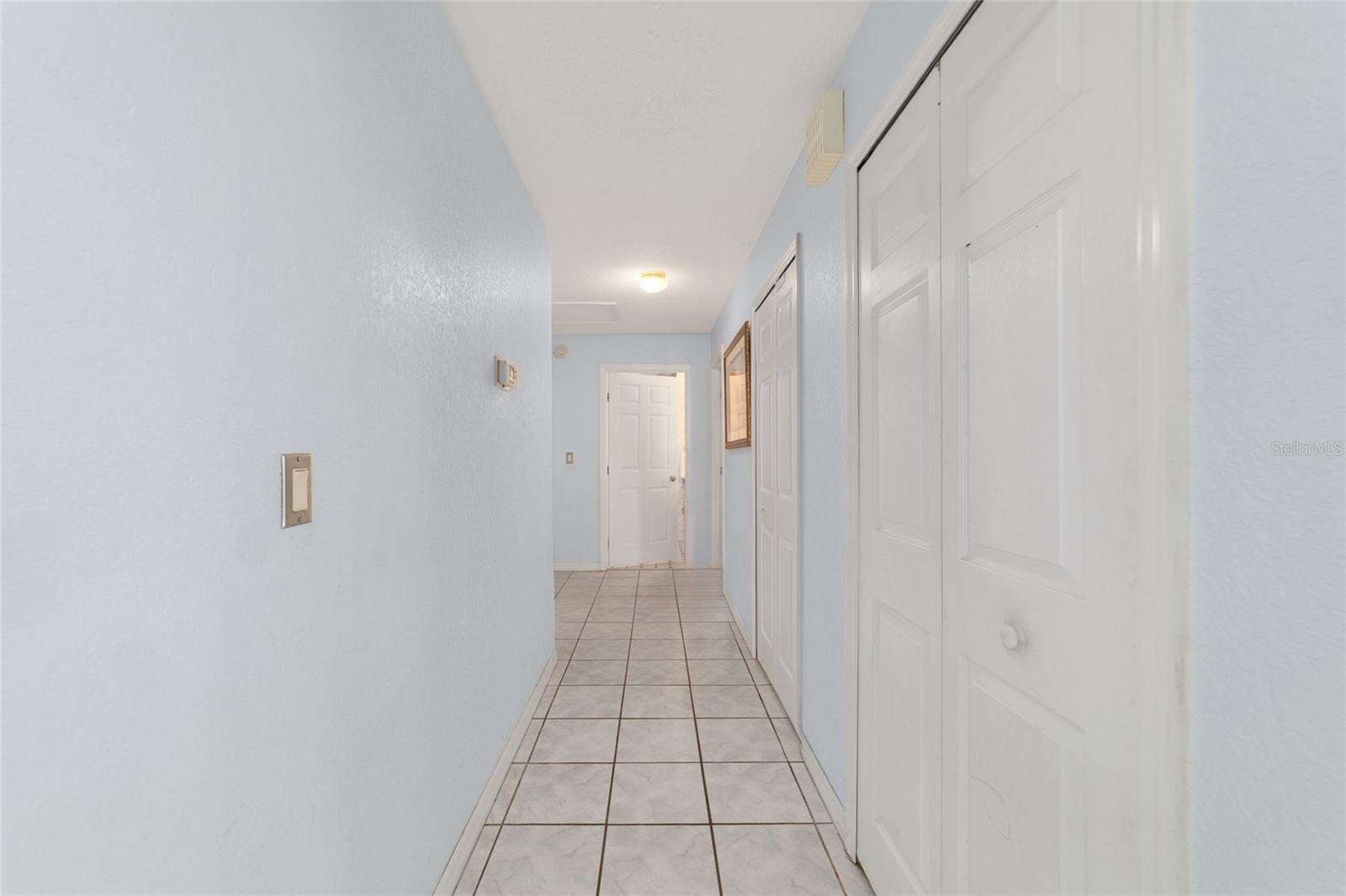 EQUESTRIAN OAKS - Residential