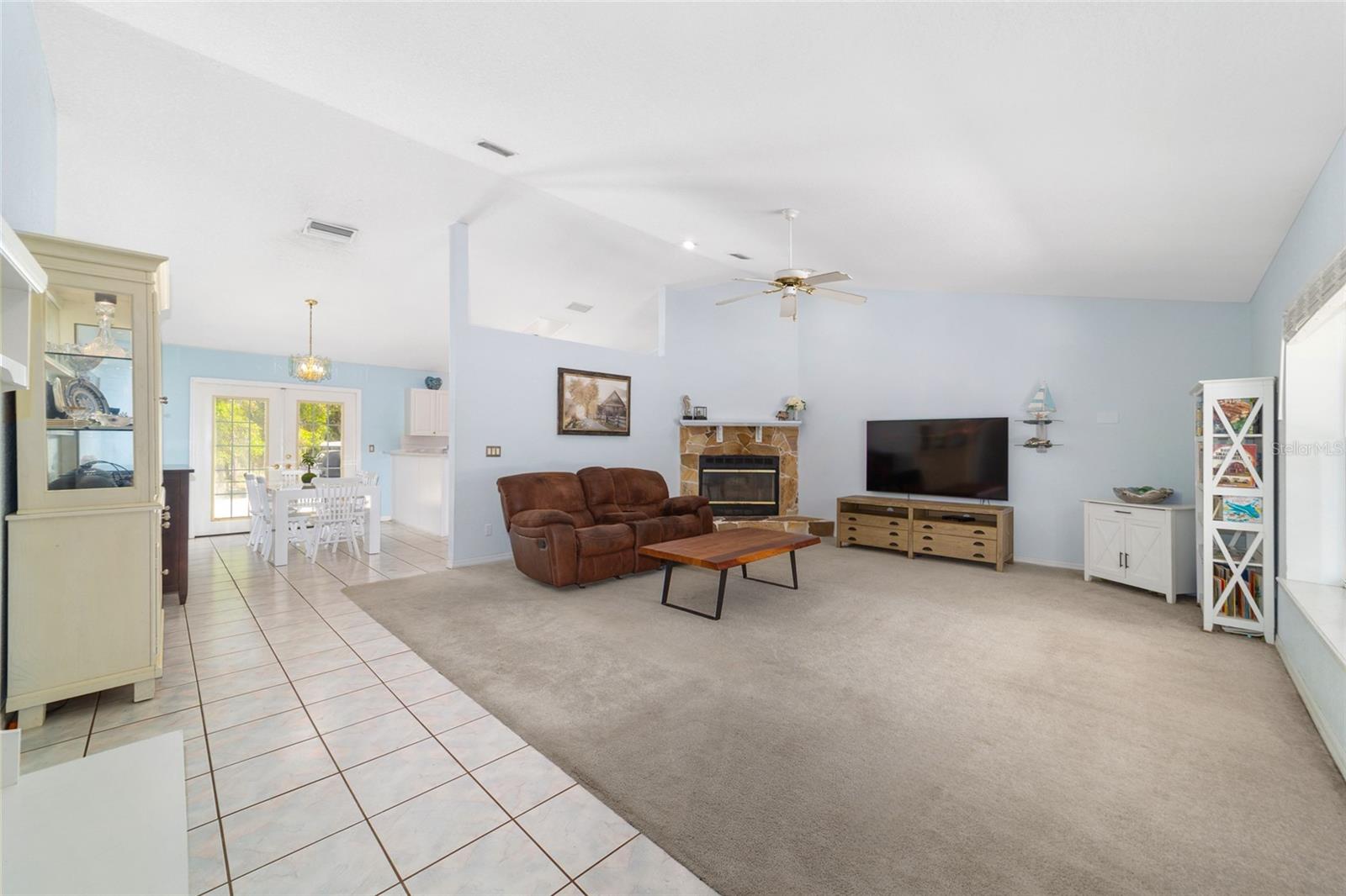 EQUESTRIAN OAKS - Residential